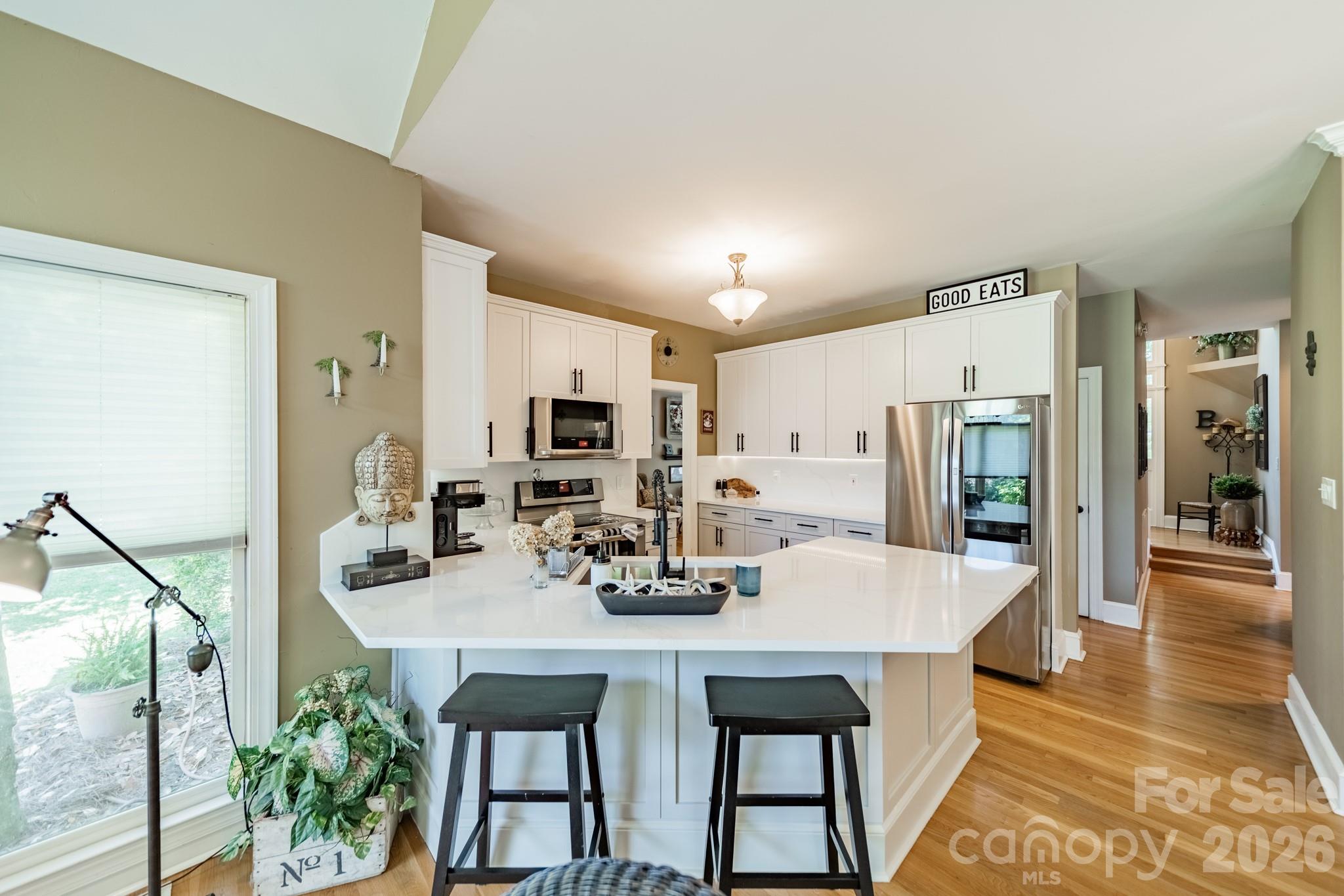 11043 Seven Coves Drive — Tega Cay