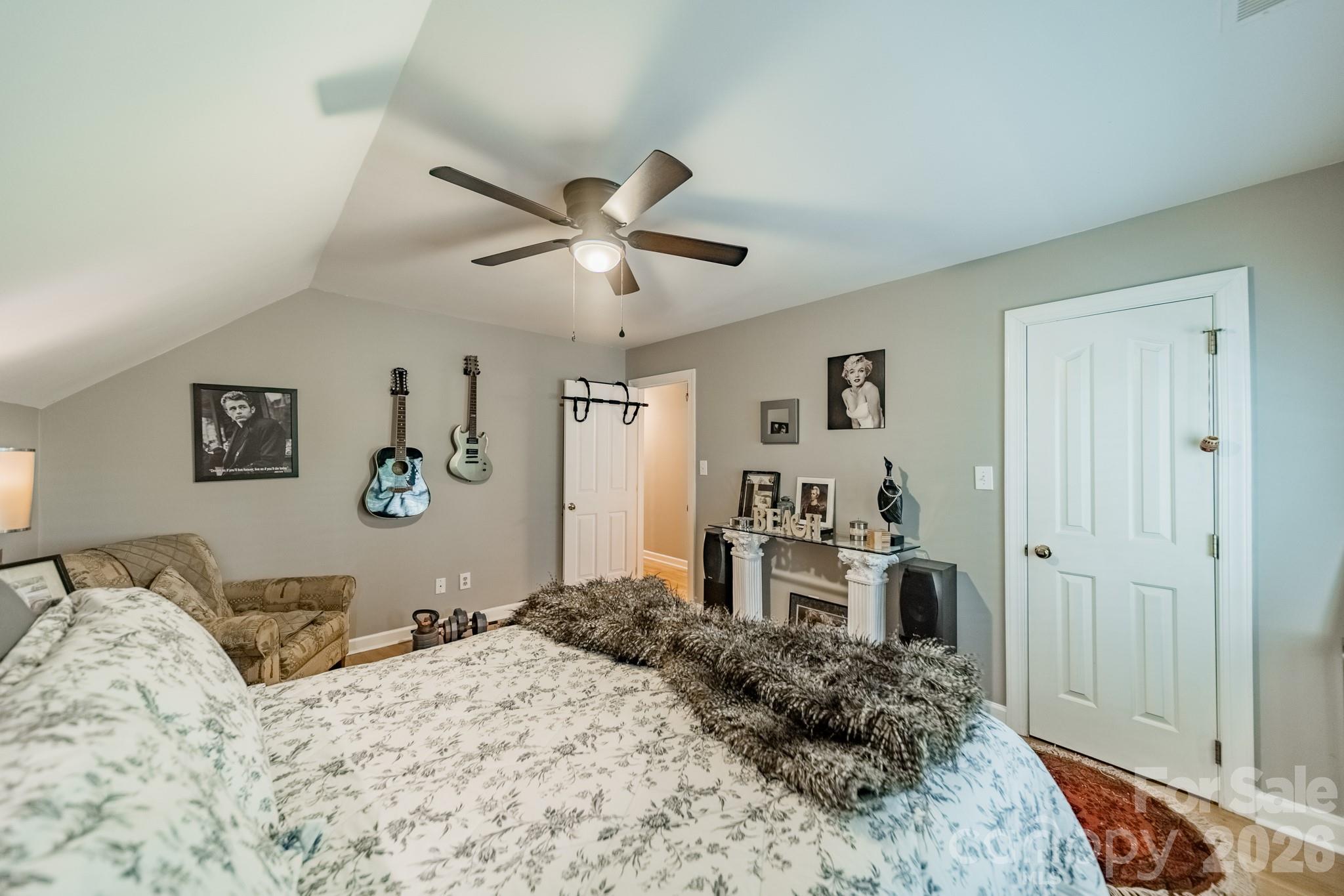 11043 Seven Coves Drive — Tega Cay