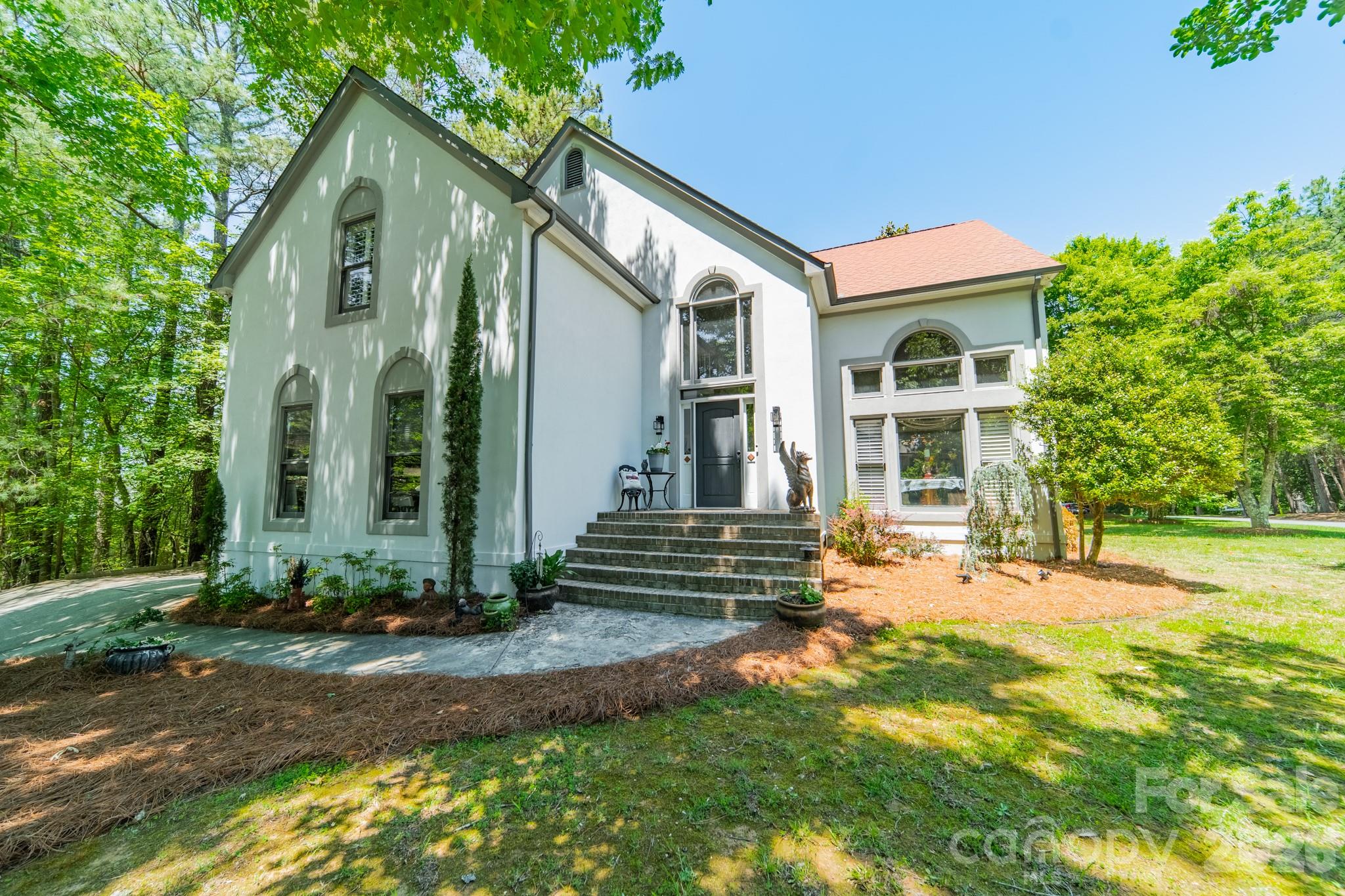 11043 Seven Coves Drive — Tega Cay