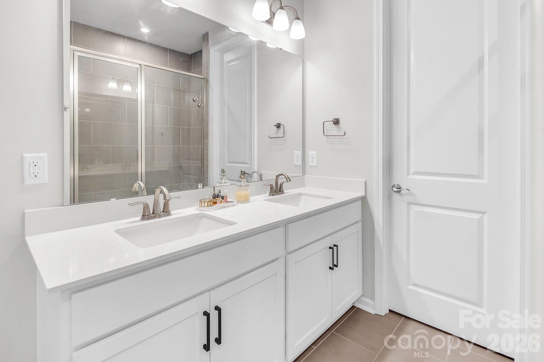 5308 Somerset Hill Lane — Charlotte