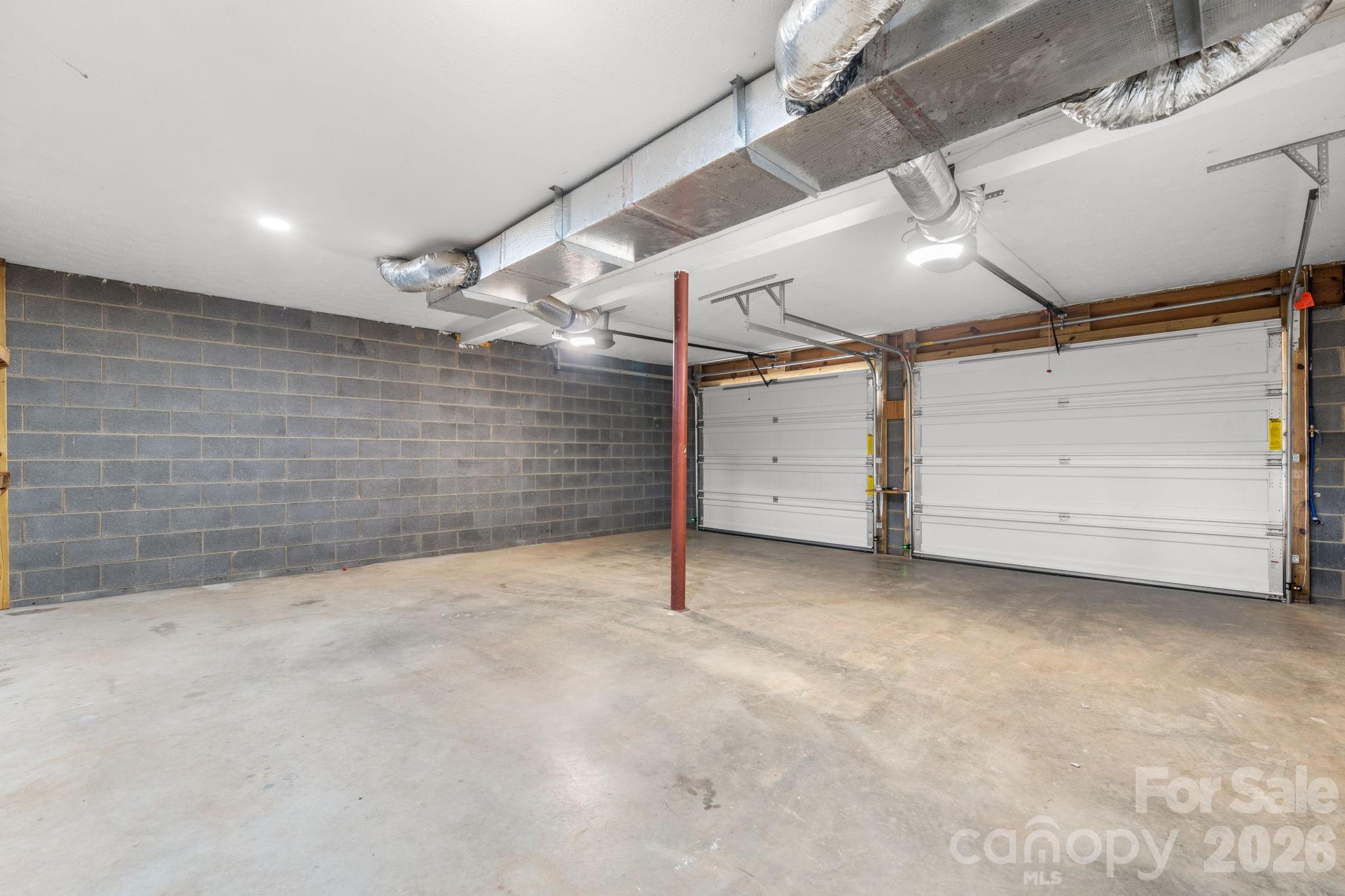 4362 Calico Road — Lenoir