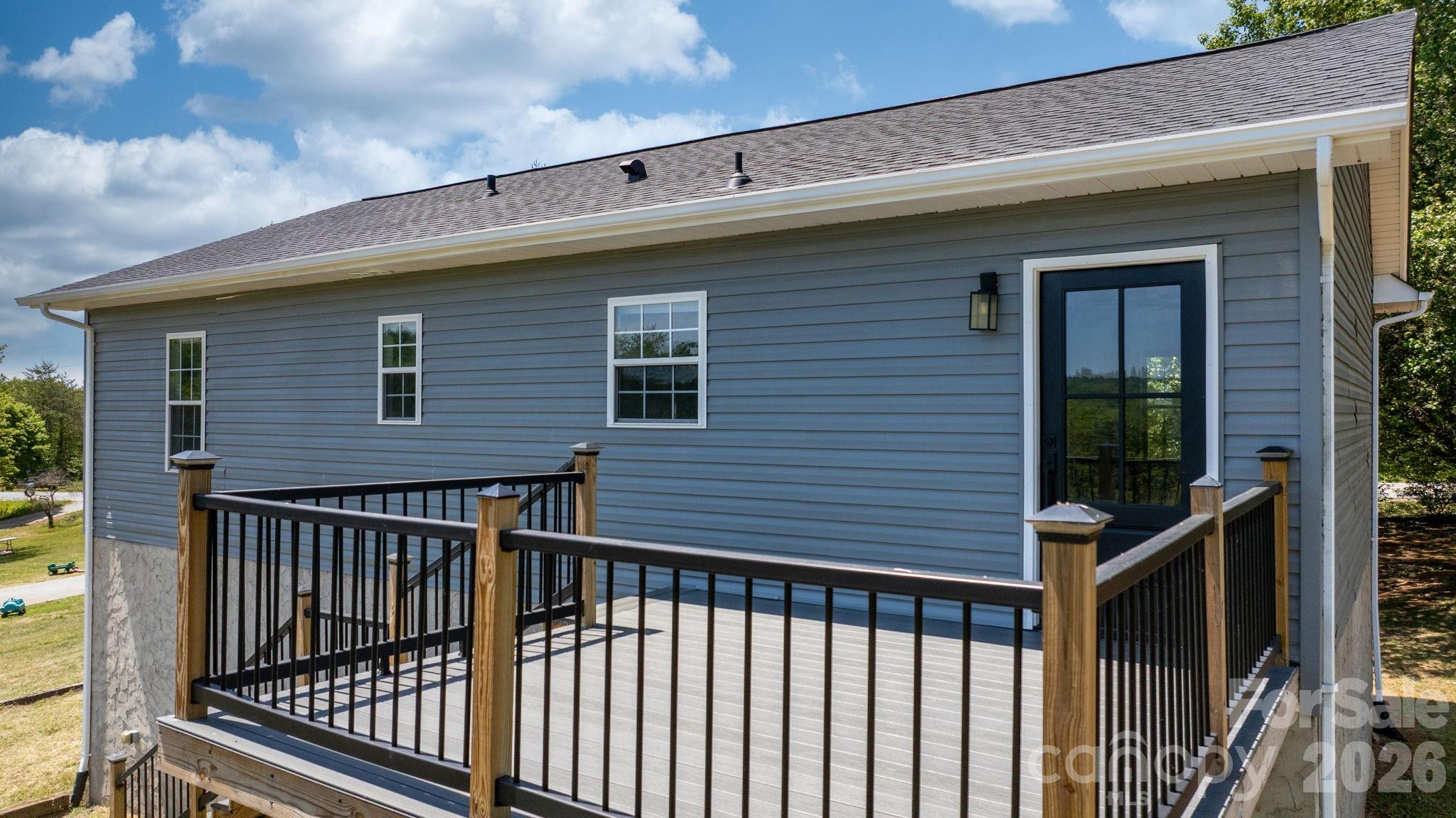 4362 Calico Road — Lenoir