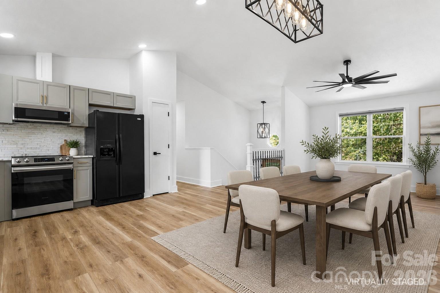 4362 Calico Road — Lenoir