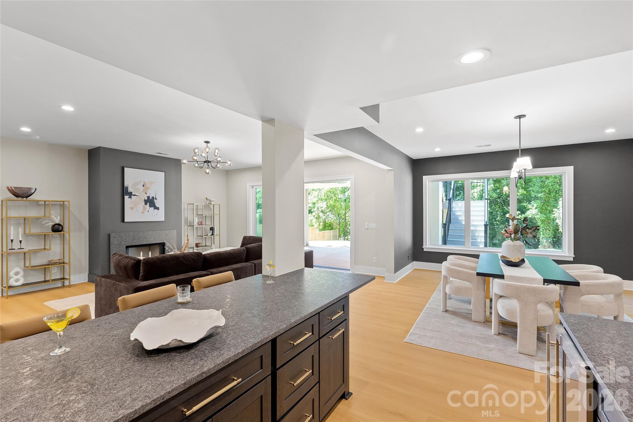 3526 Craig Avenue — Charlotte