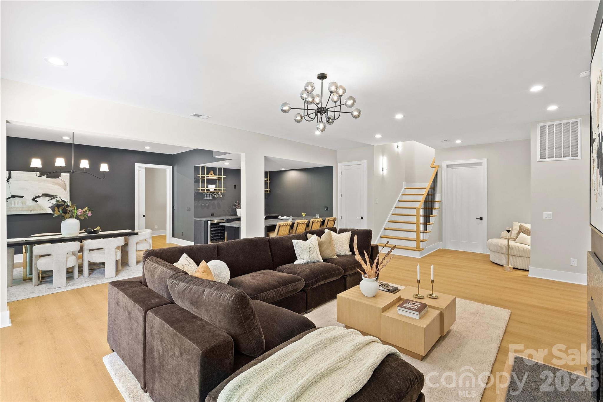3526 Craig Avenue — Charlotte