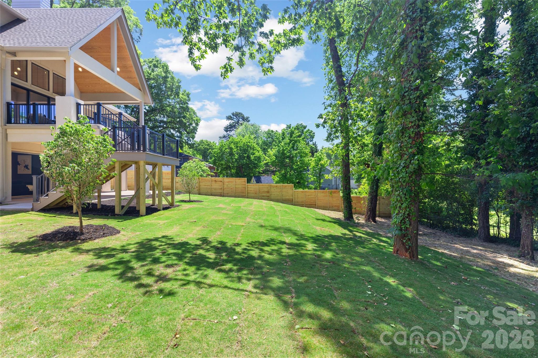 3526 Craig Avenue — Charlotte