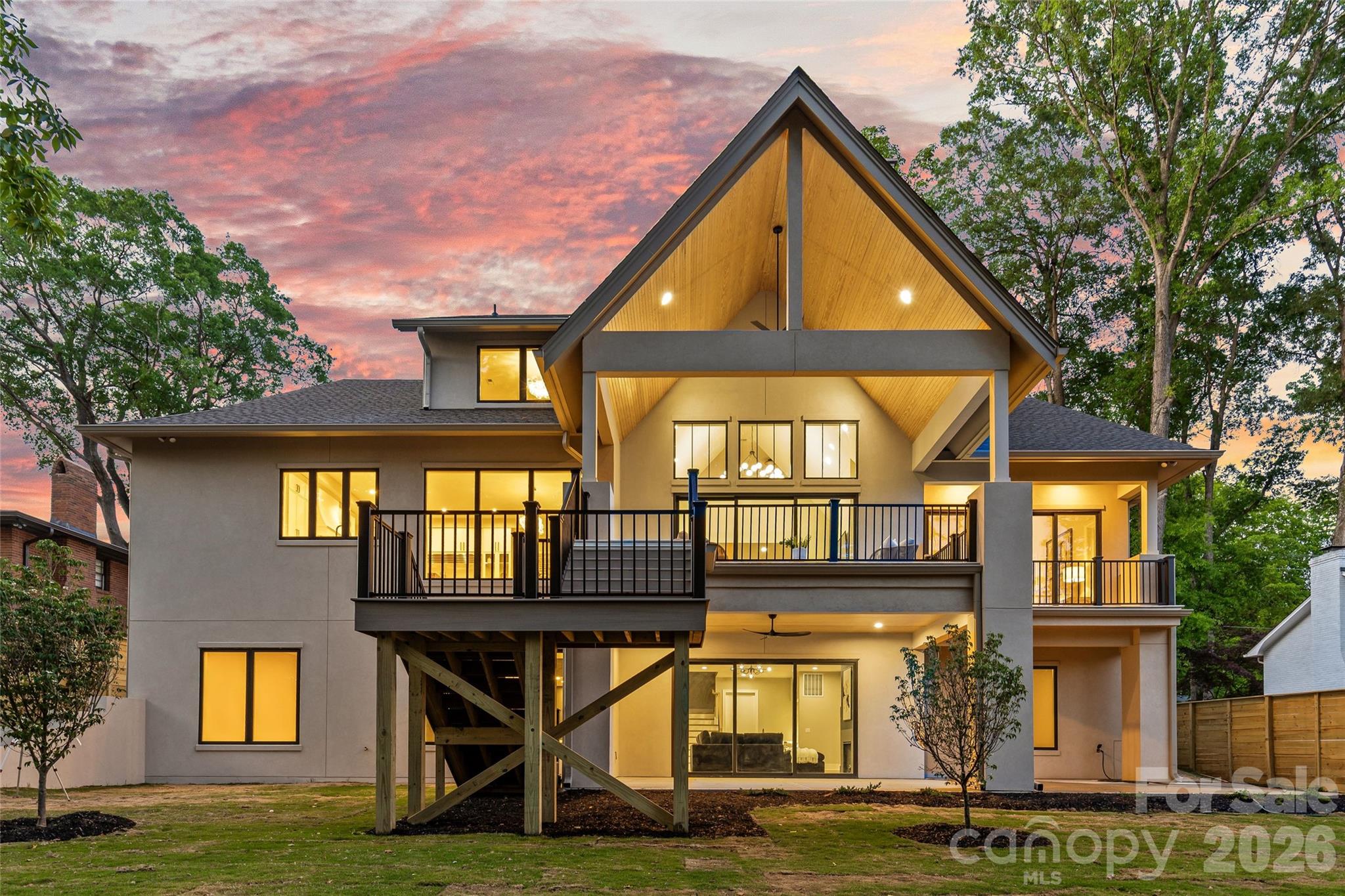 3526 Craig Avenue — Charlotte