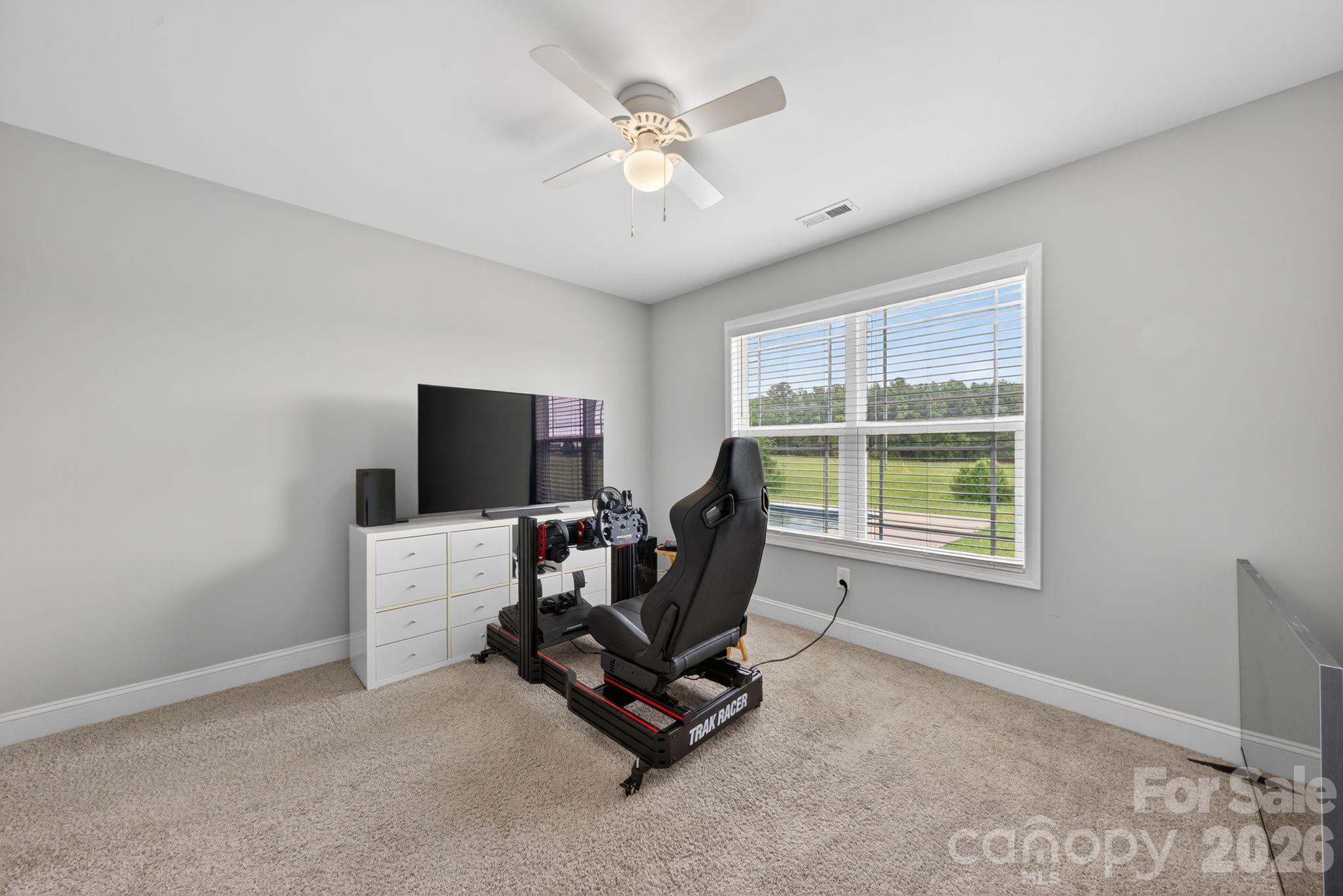 879 Doggett Road — Forest City