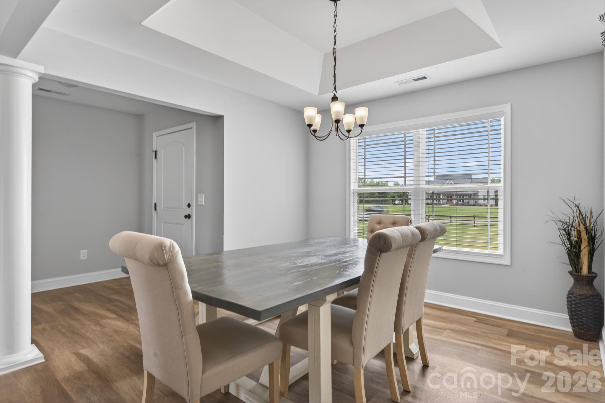 879 Doggett Road — Forest City