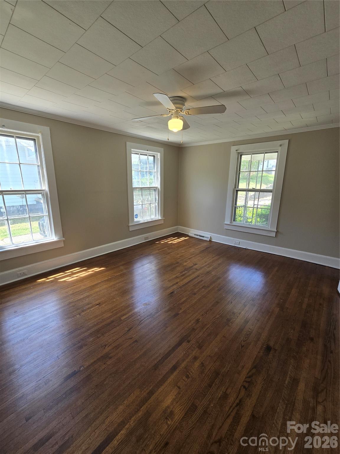 184 Cabarrus Avenue E — Concord