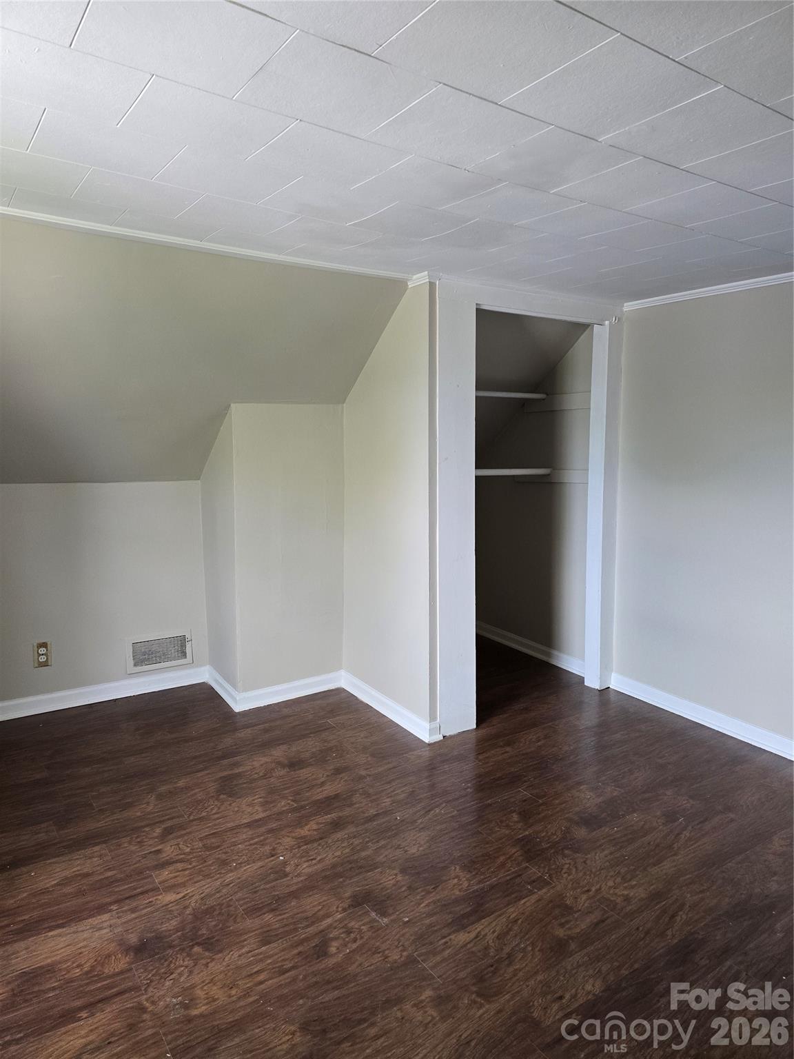 184 Cabarrus Avenue E — Concord