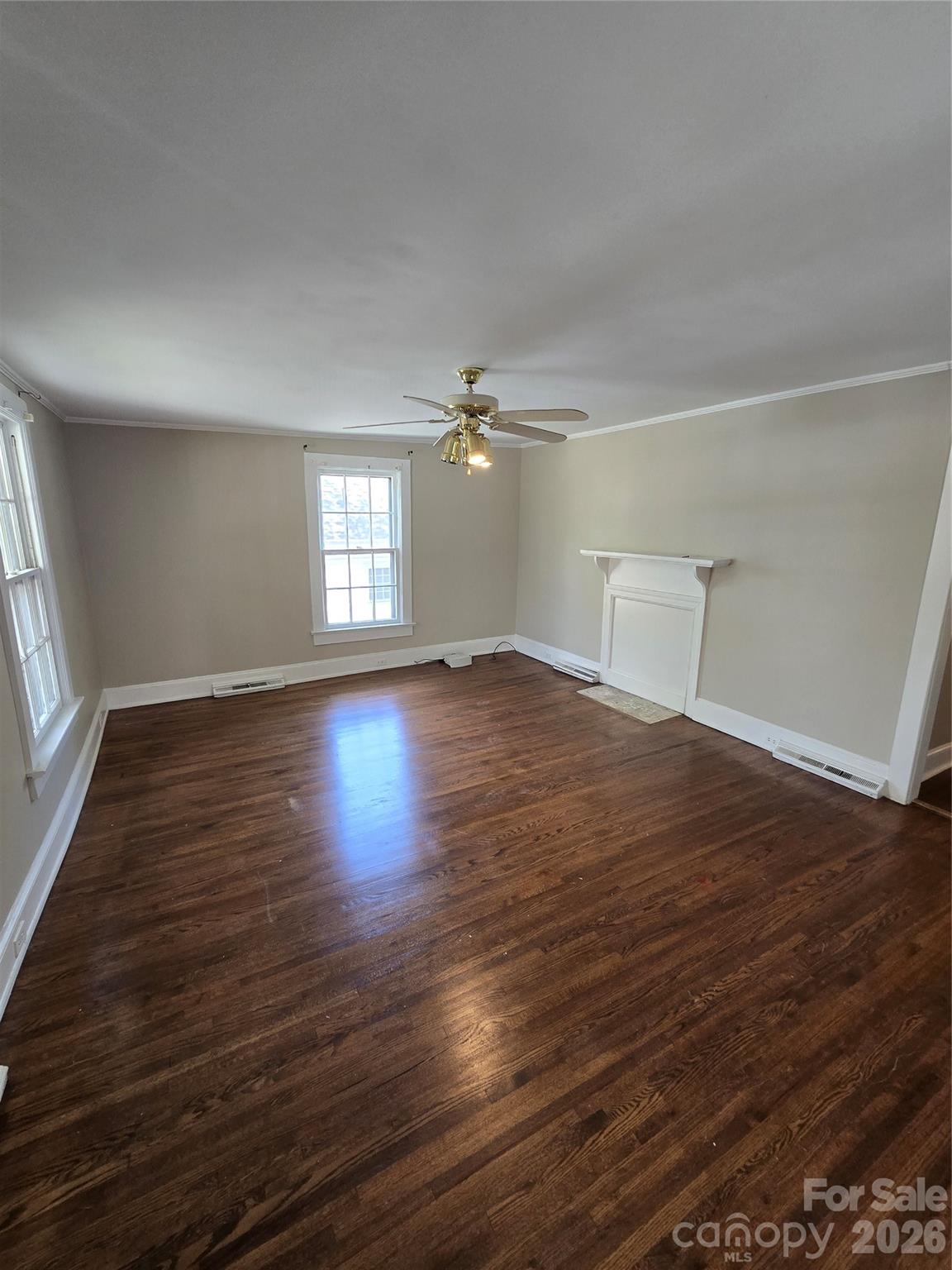 184 Cabarrus Avenue E — Concord