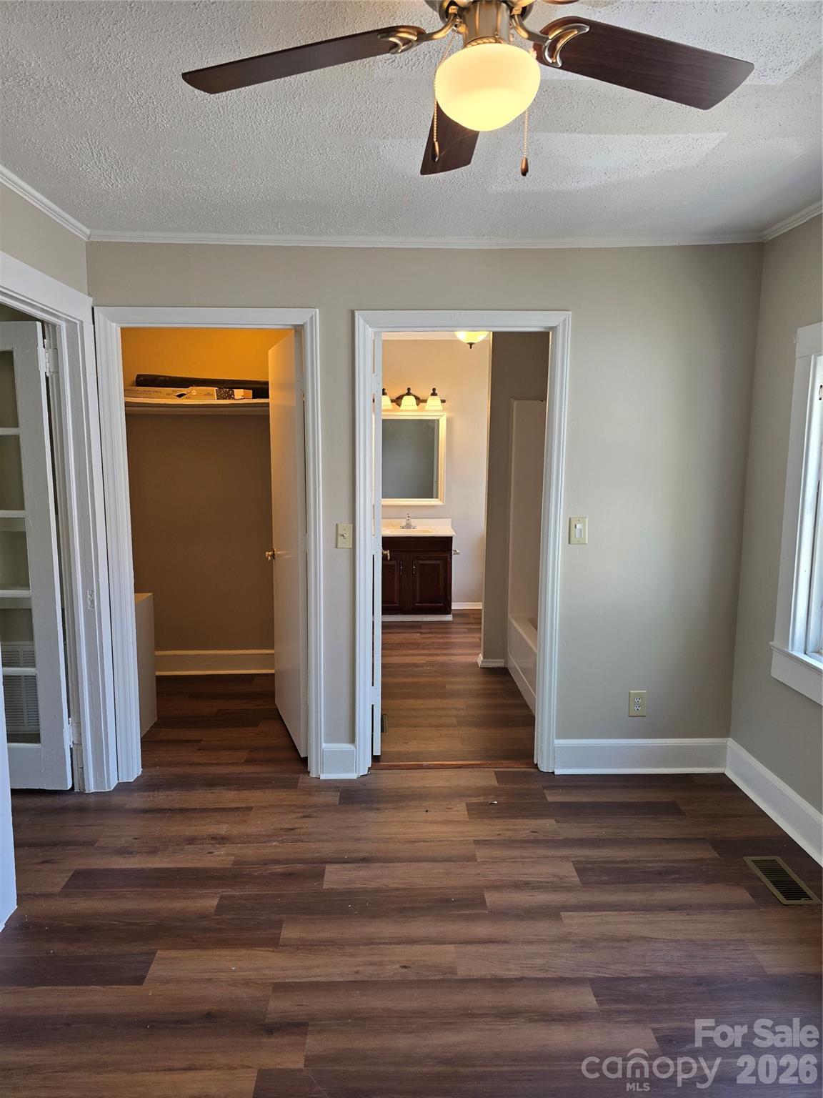 184 Cabarrus Avenue E — Concord