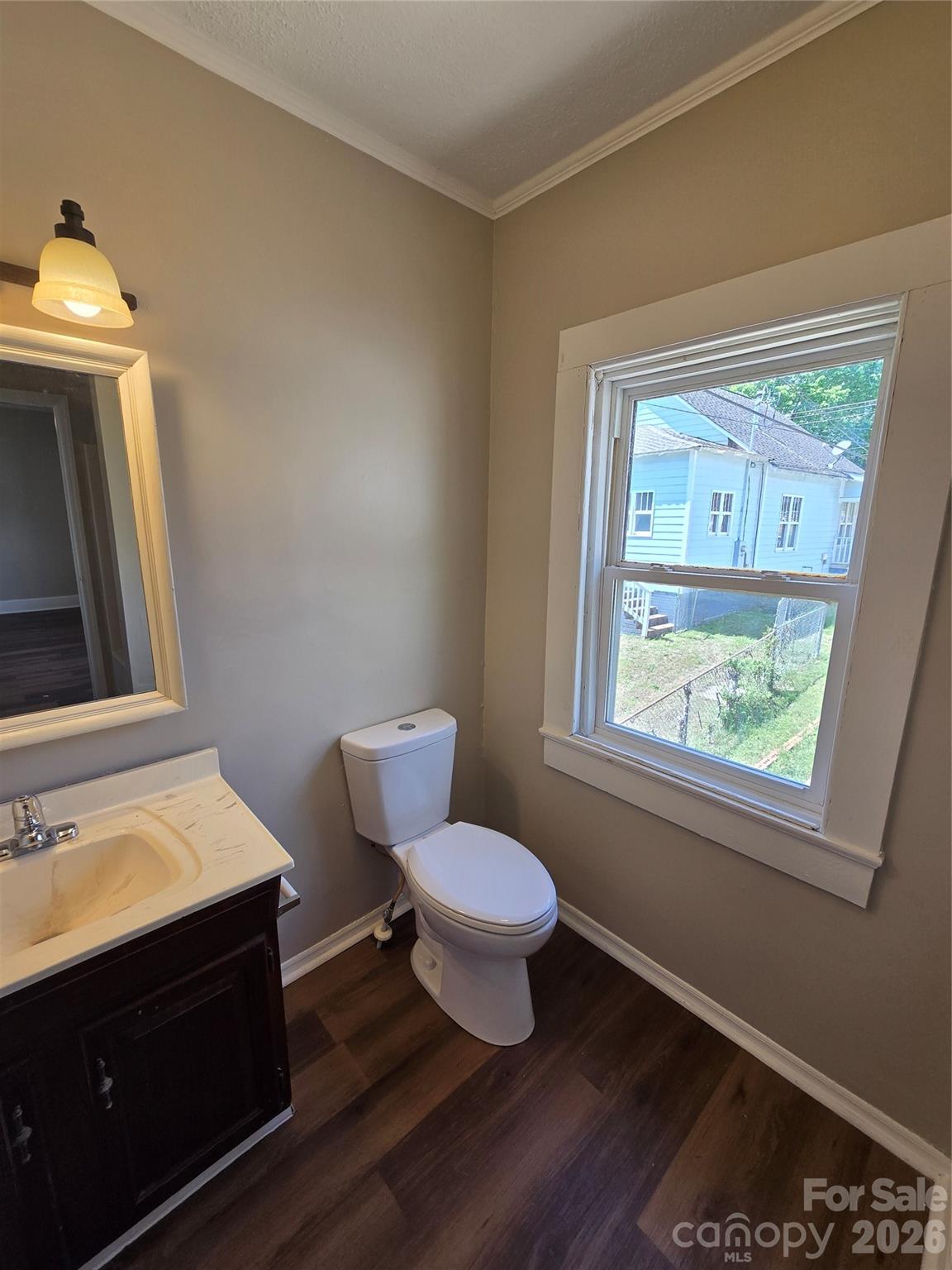 184 Cabarrus Avenue E — Concord