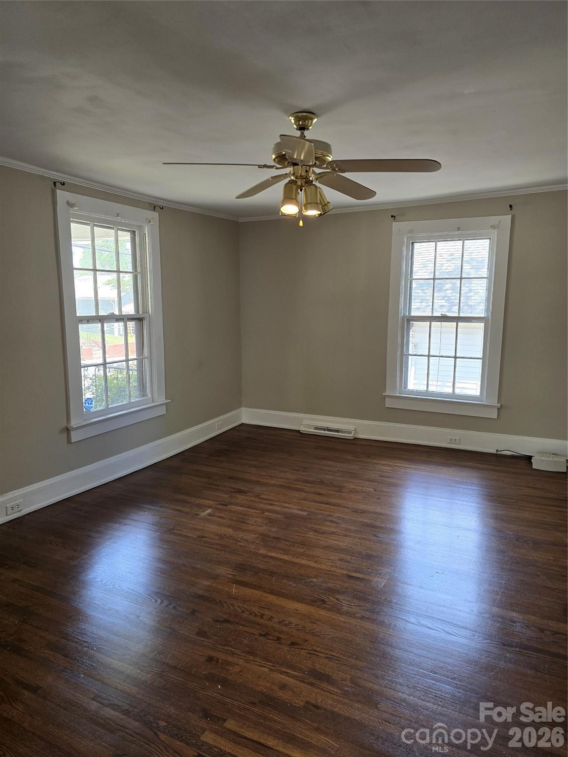184 Cabarrus Avenue E — Concord