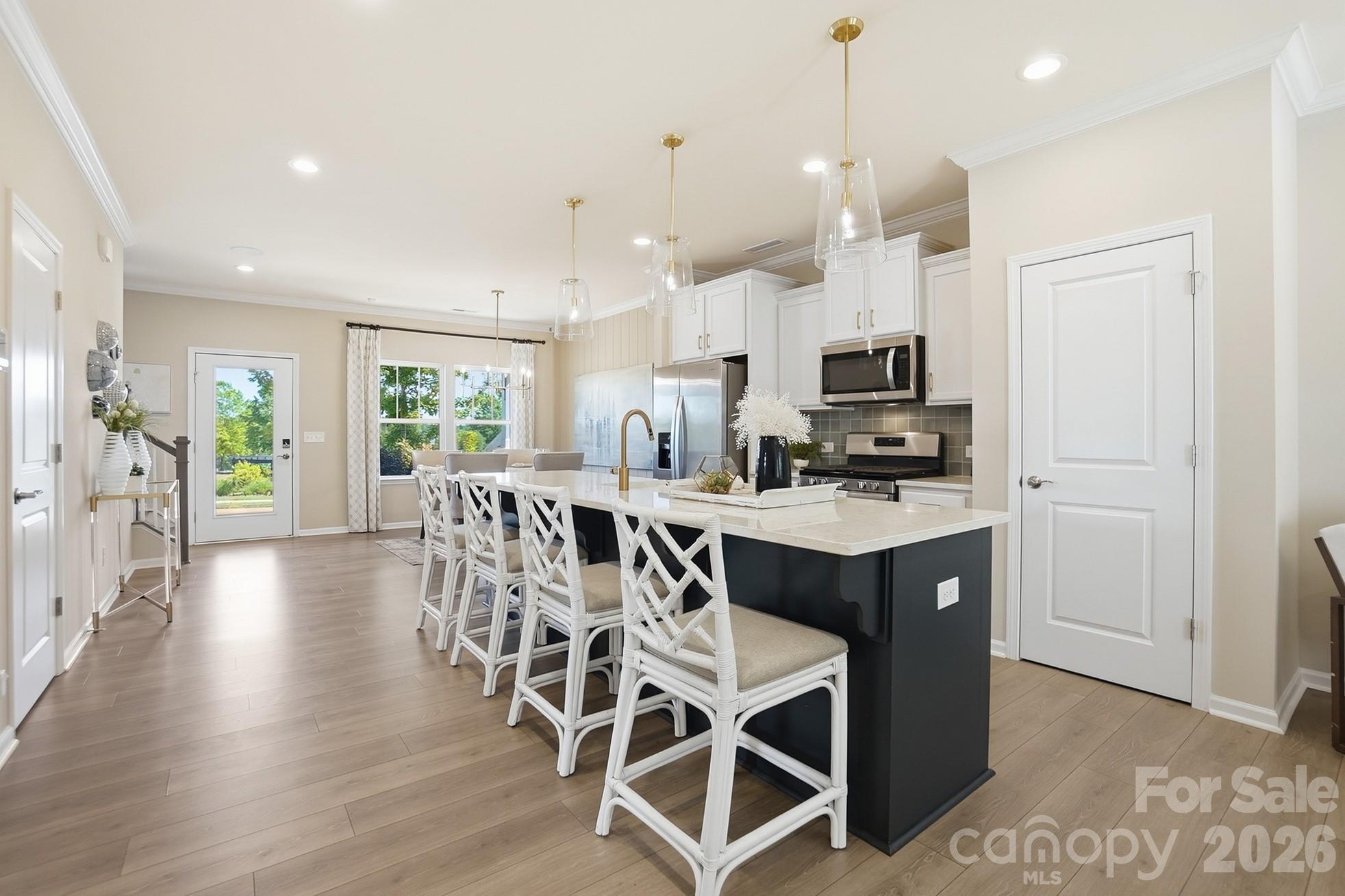 21220 Sanctuary Drive — Lancaster