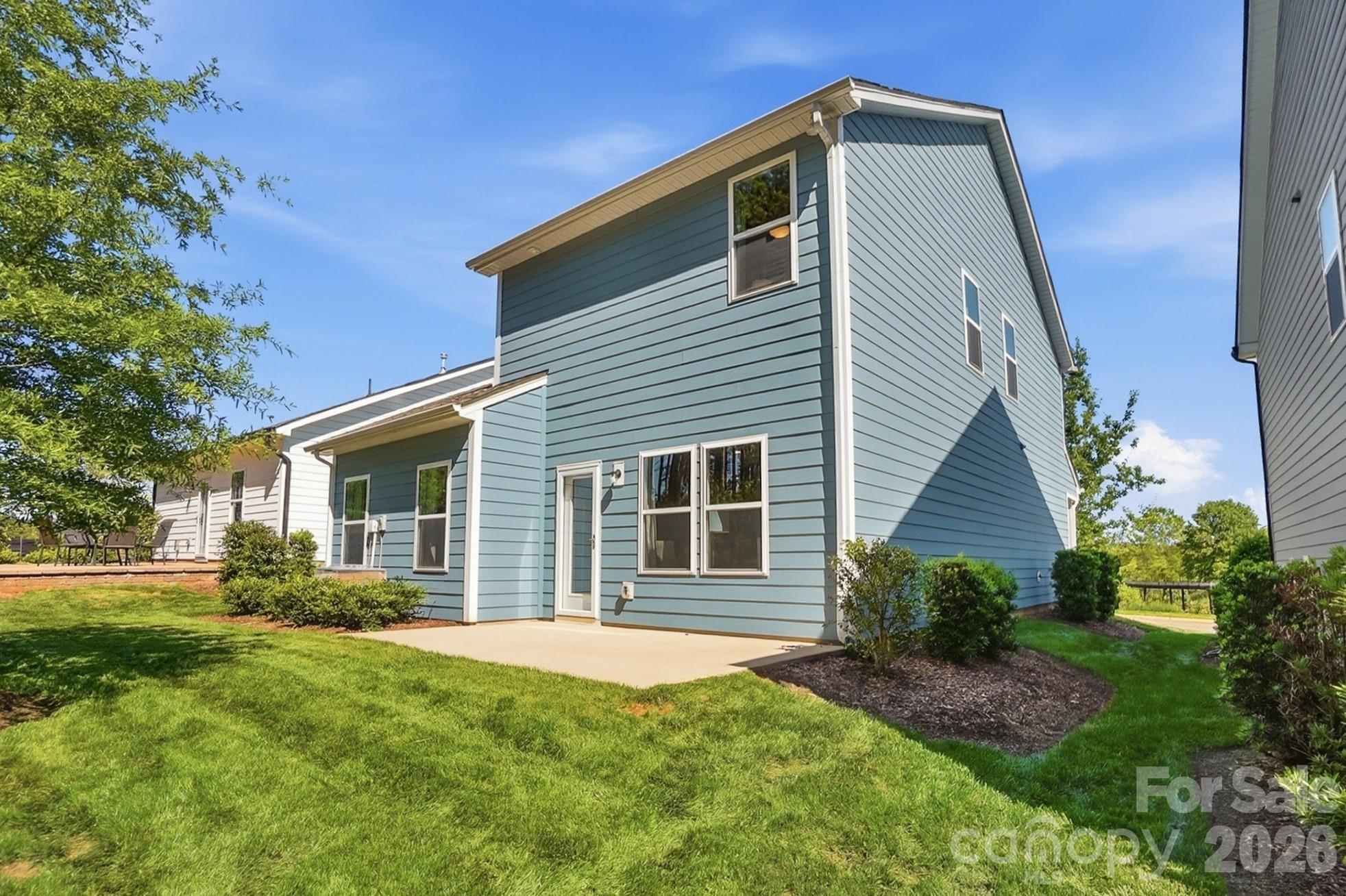 21220 Sanctuary Drive — Lancaster