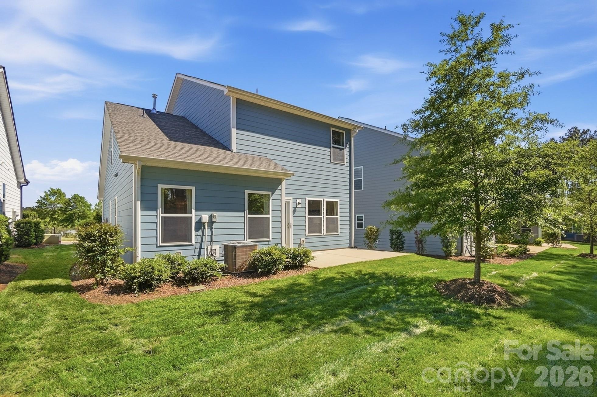 21220 Sanctuary Drive — Lancaster