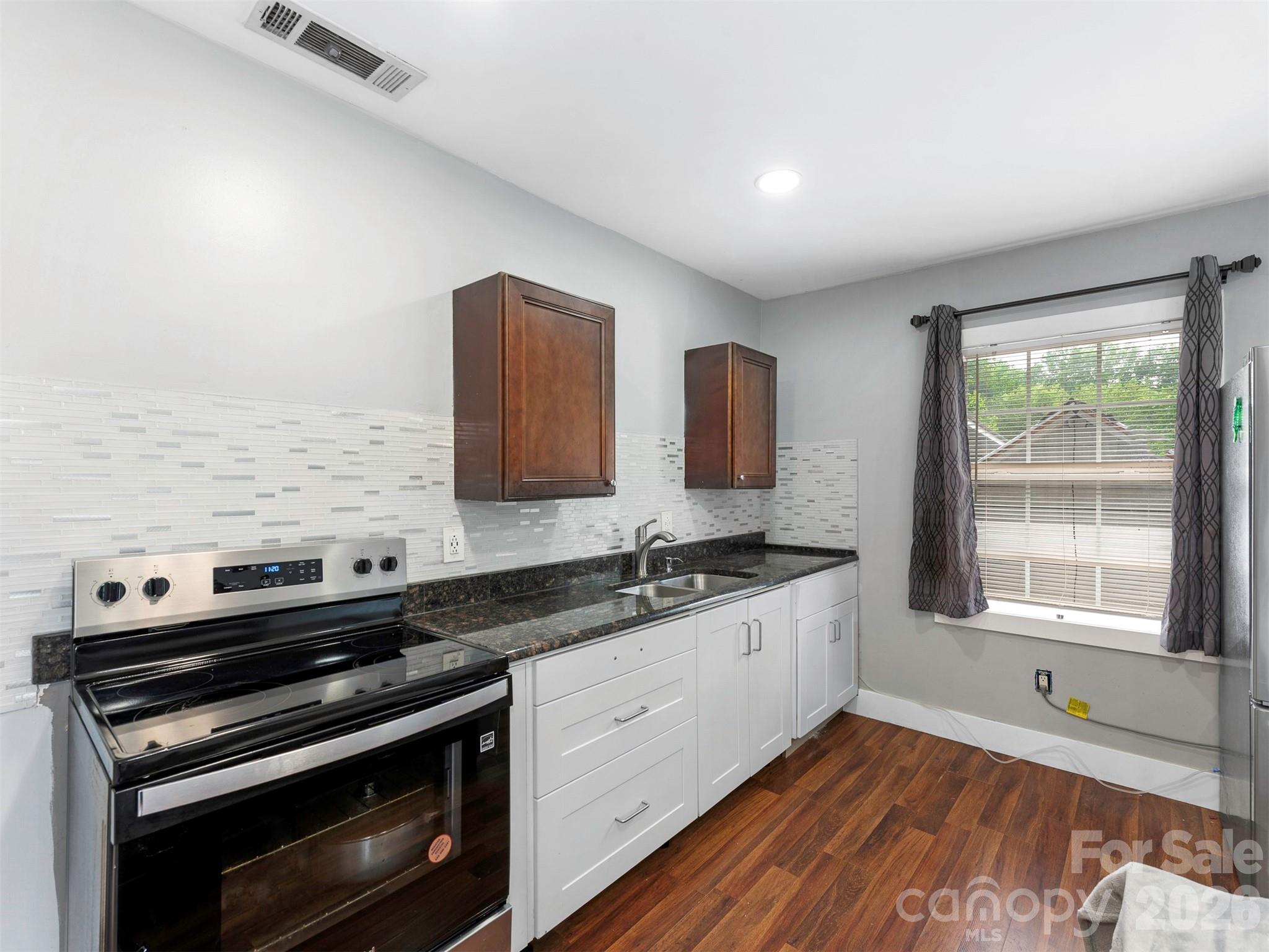 8428 Anette Avenue — Mint Hill