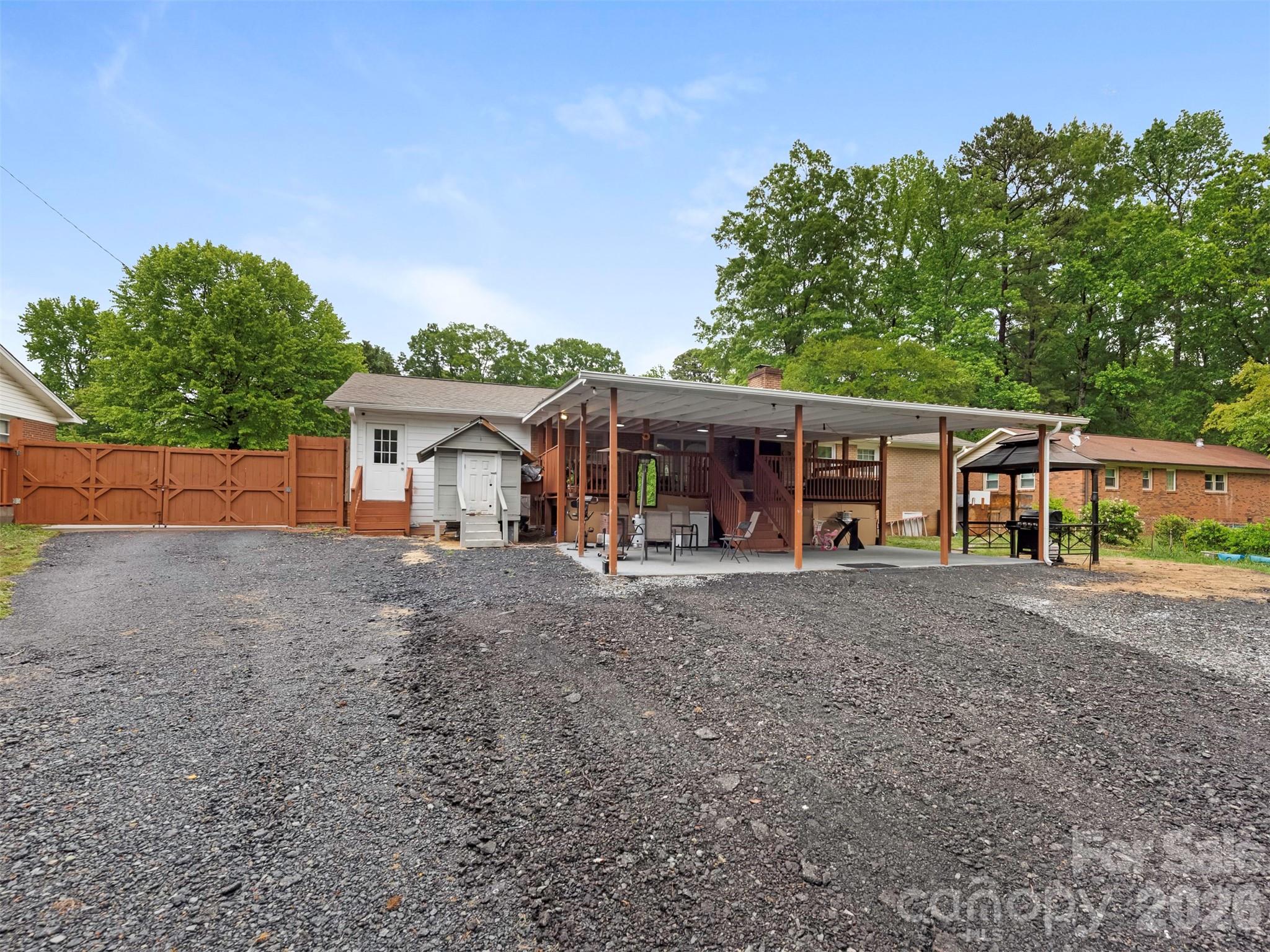 8428 Anette Avenue — Mint Hill