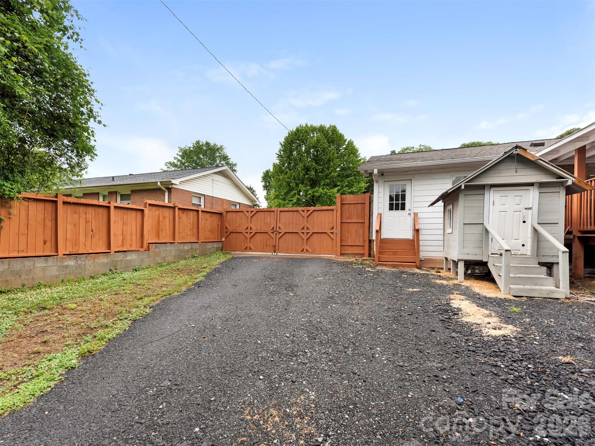 8428 Anette Avenue — Mint Hill