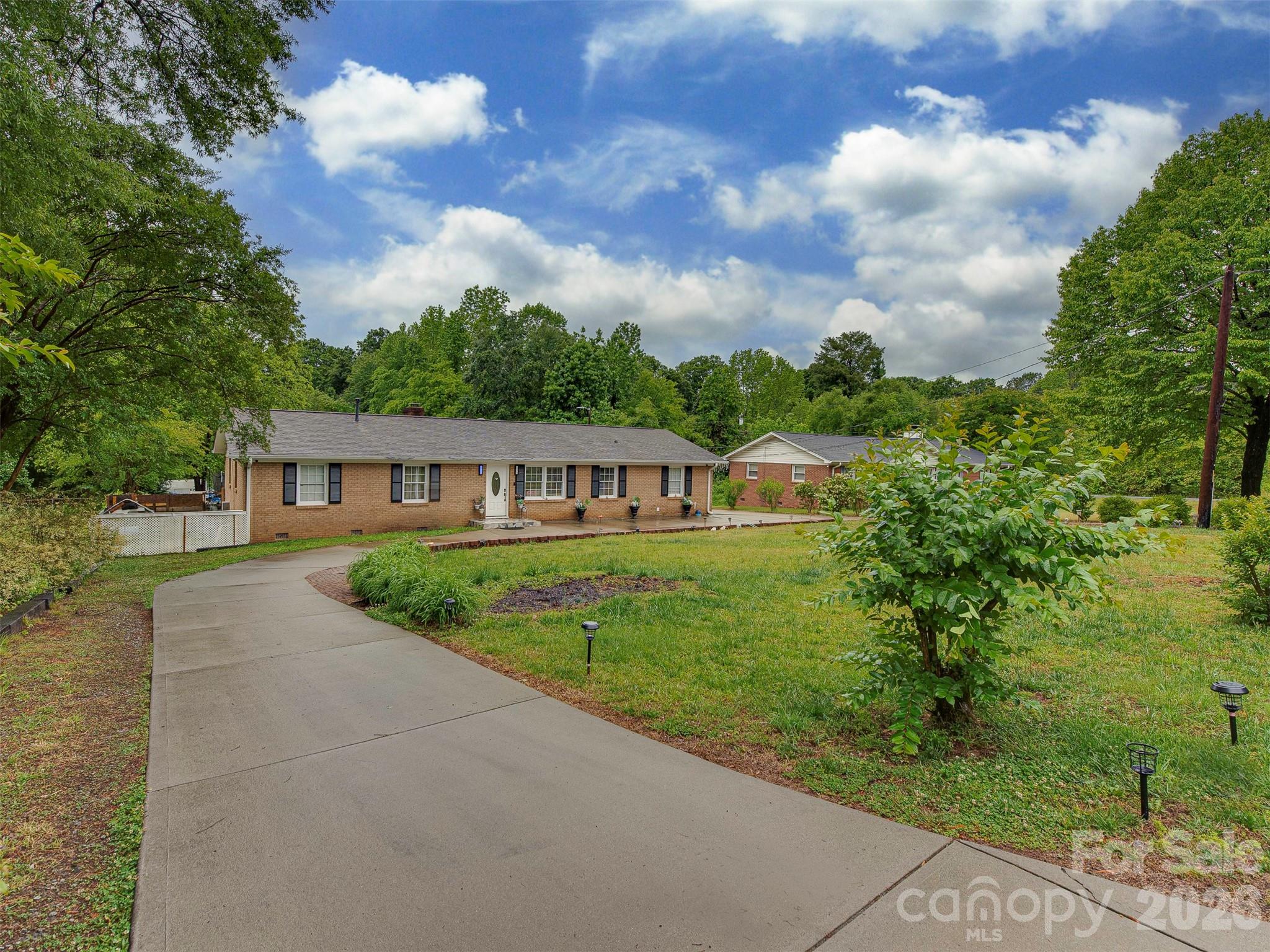 8428 Anette Avenue — Mint Hill