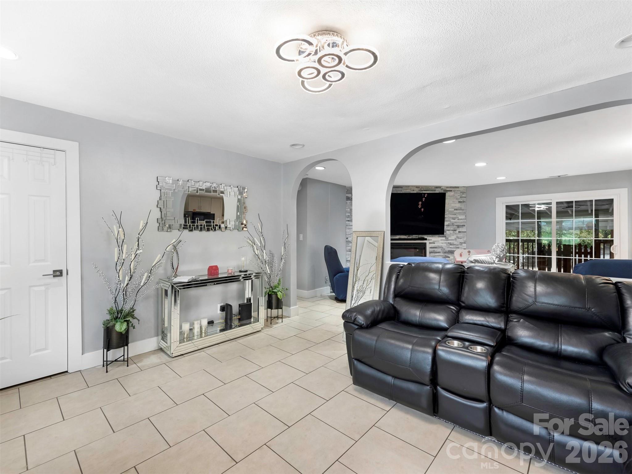 8428 Anette Avenue — Mint Hill