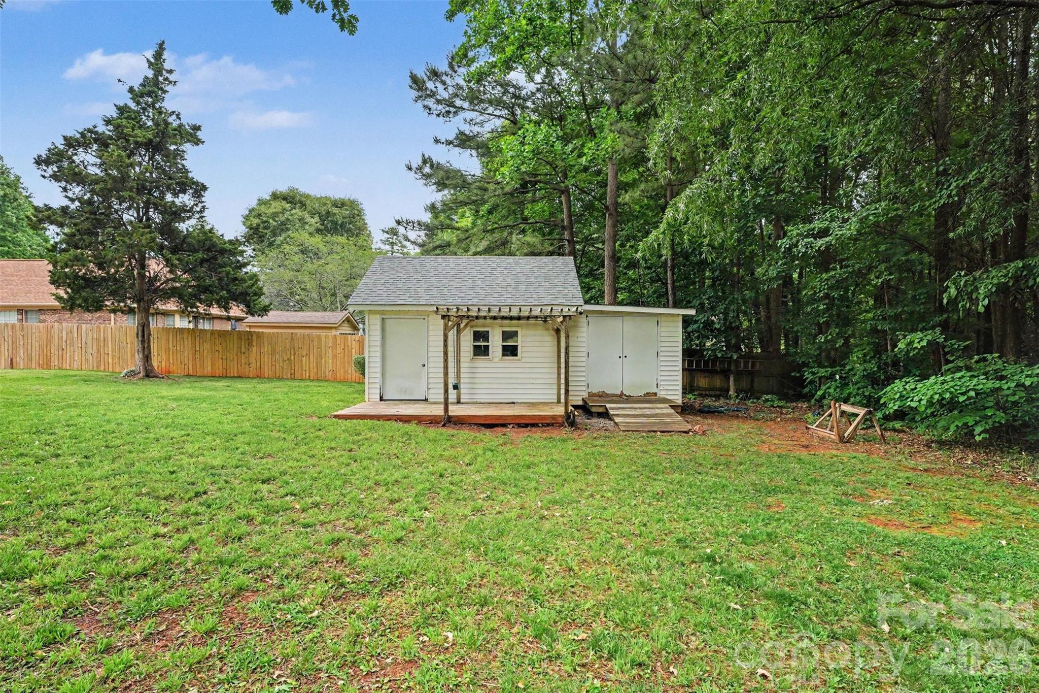 119 Stumpy Creek Road — Mooresville