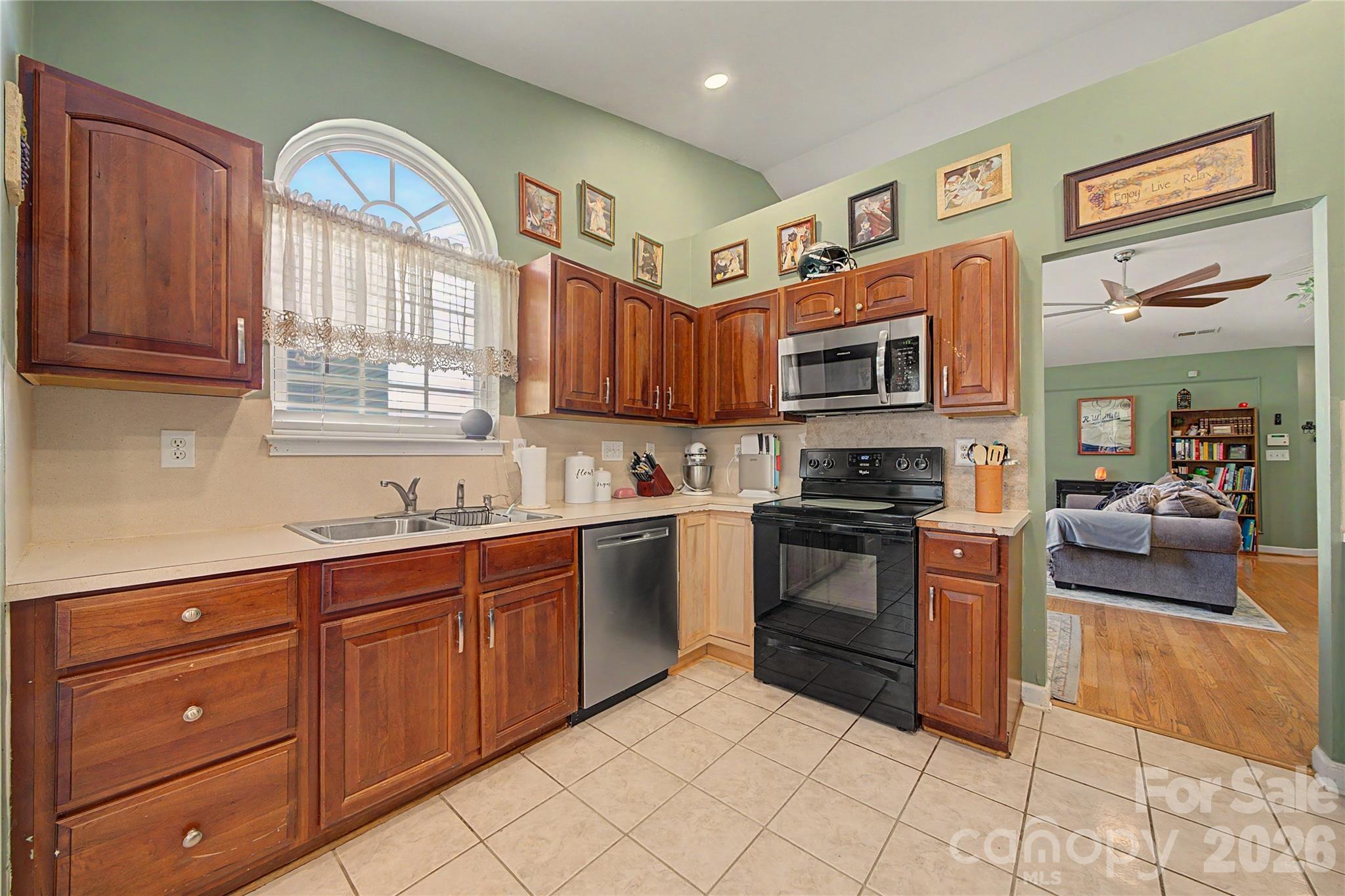 1110 Newfound Hollow Drive — Charlotte