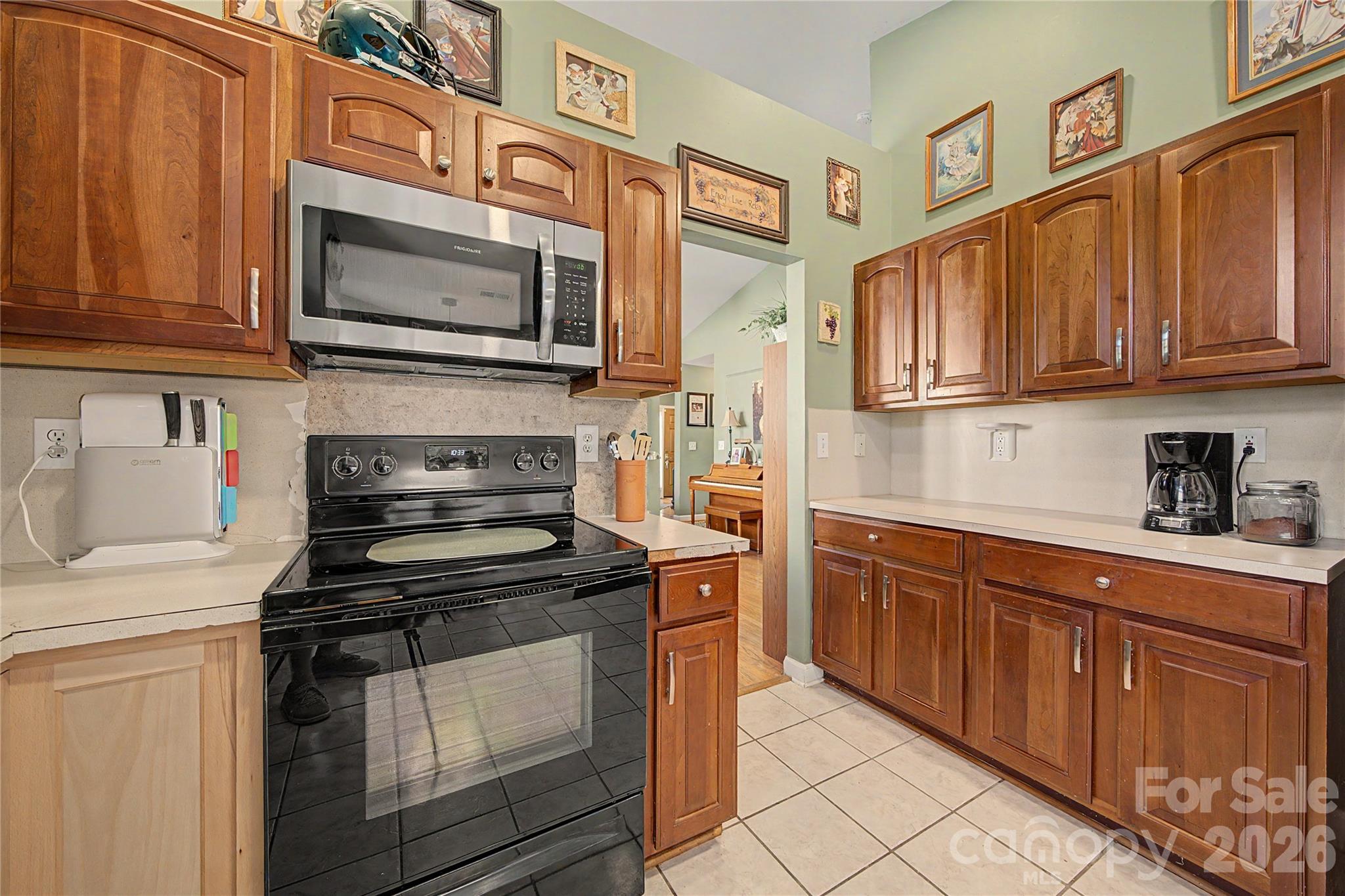 1110 Newfound Hollow Drive — Charlotte