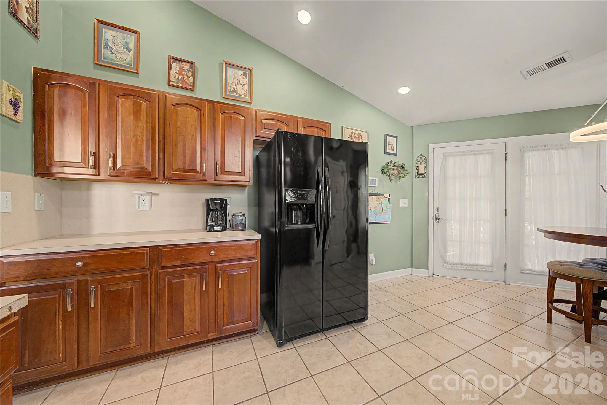 1110 Newfound Hollow Drive — Charlotte