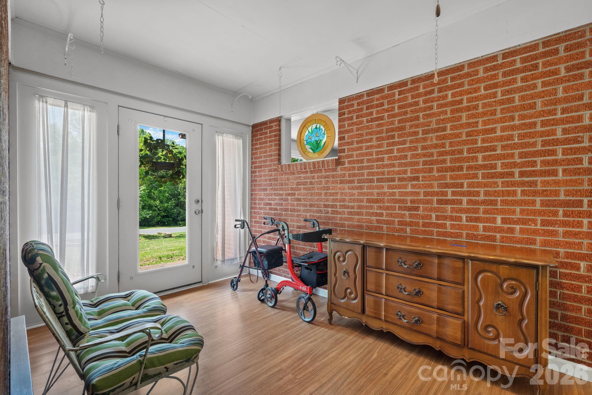 2881 Highline Avenue — Valdese