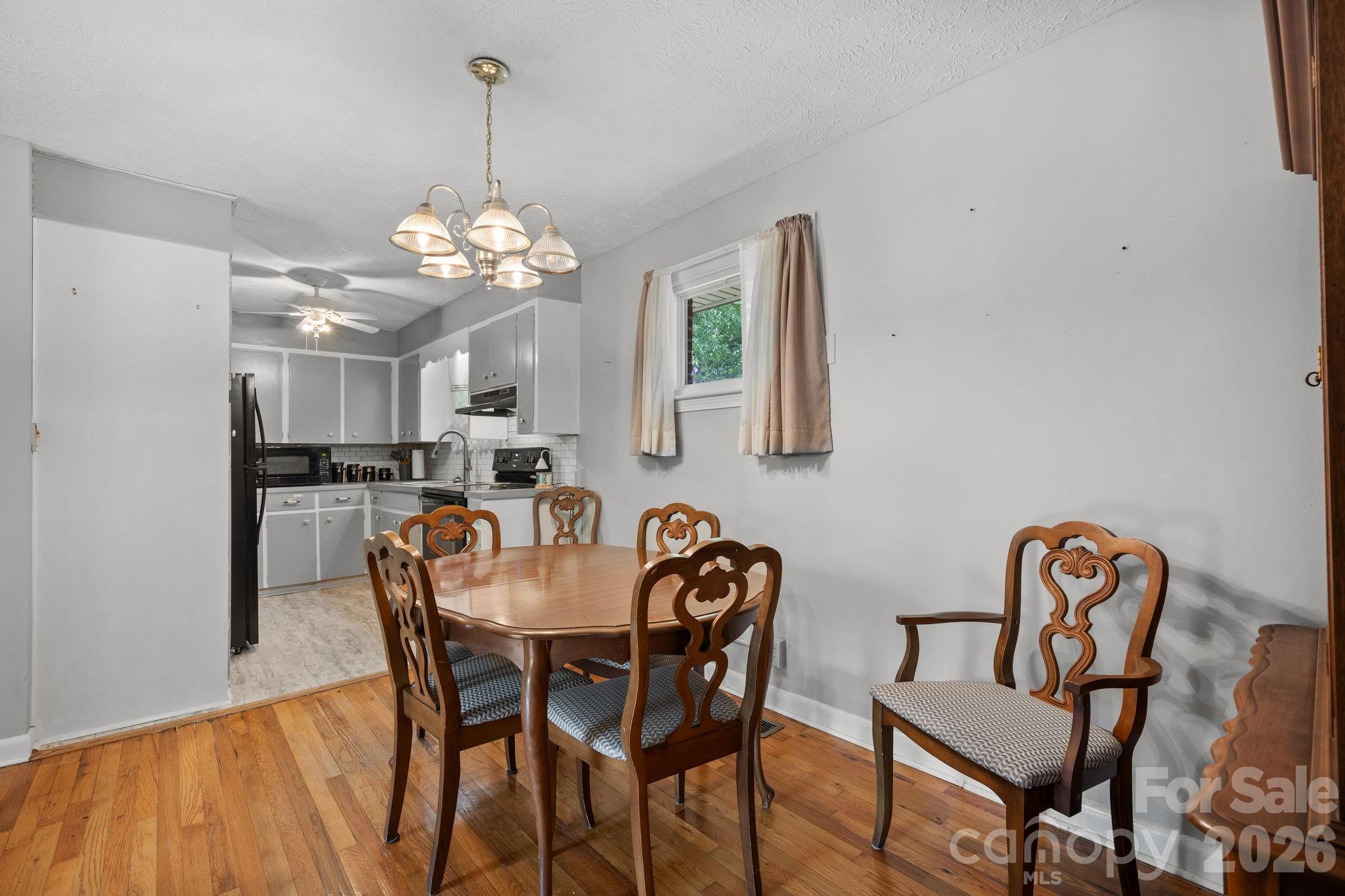 2881 Highline Avenue — Valdese