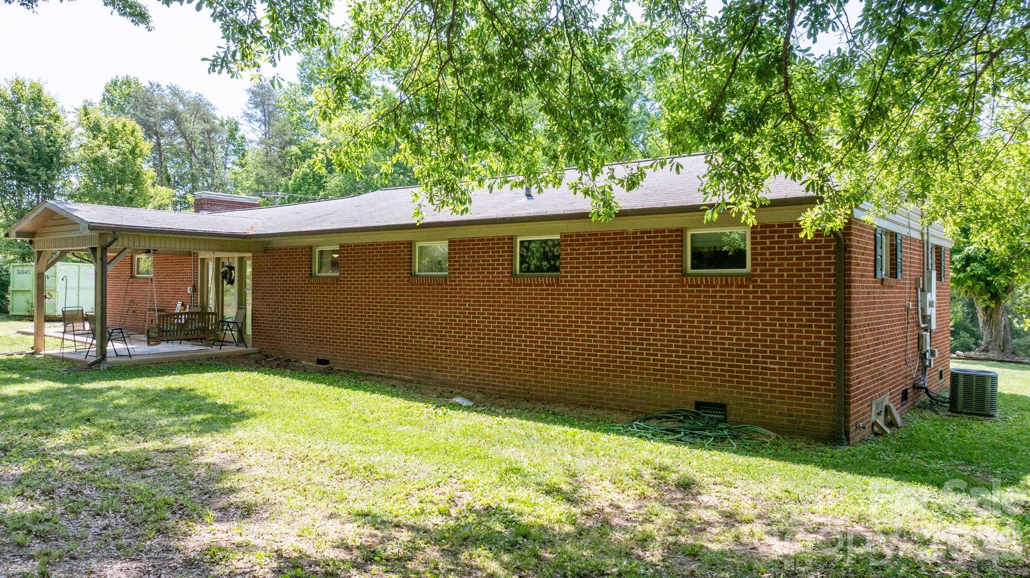 2881 Highline Avenue — Valdese