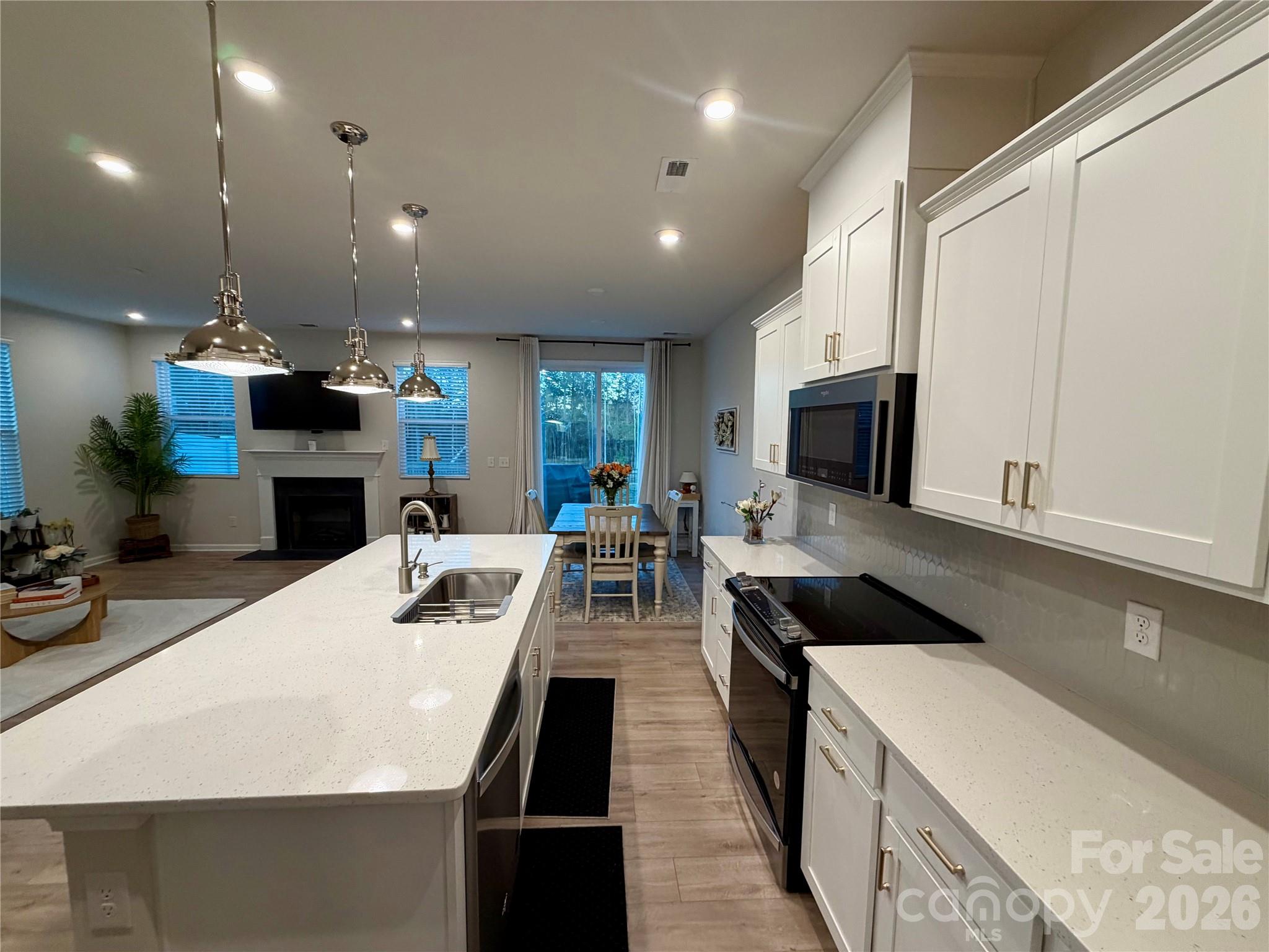 14618 Tamarack Drive — Charlotte