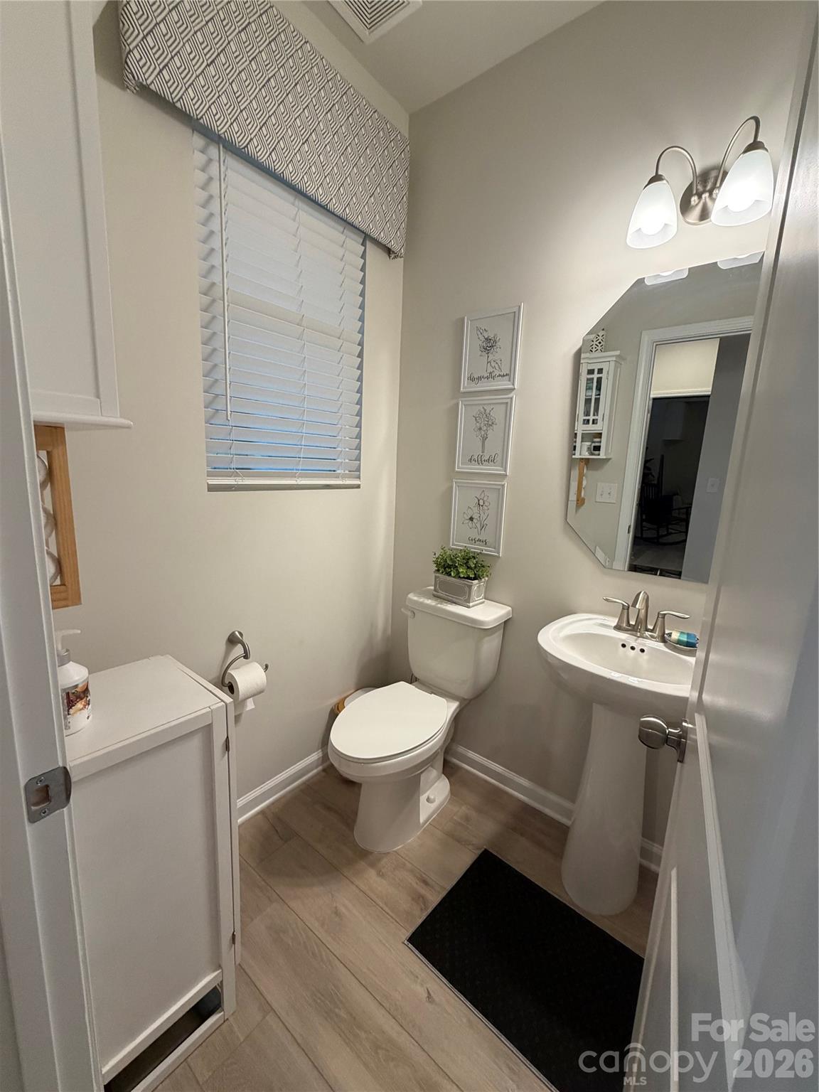 14618 Tamarack Drive — Charlotte