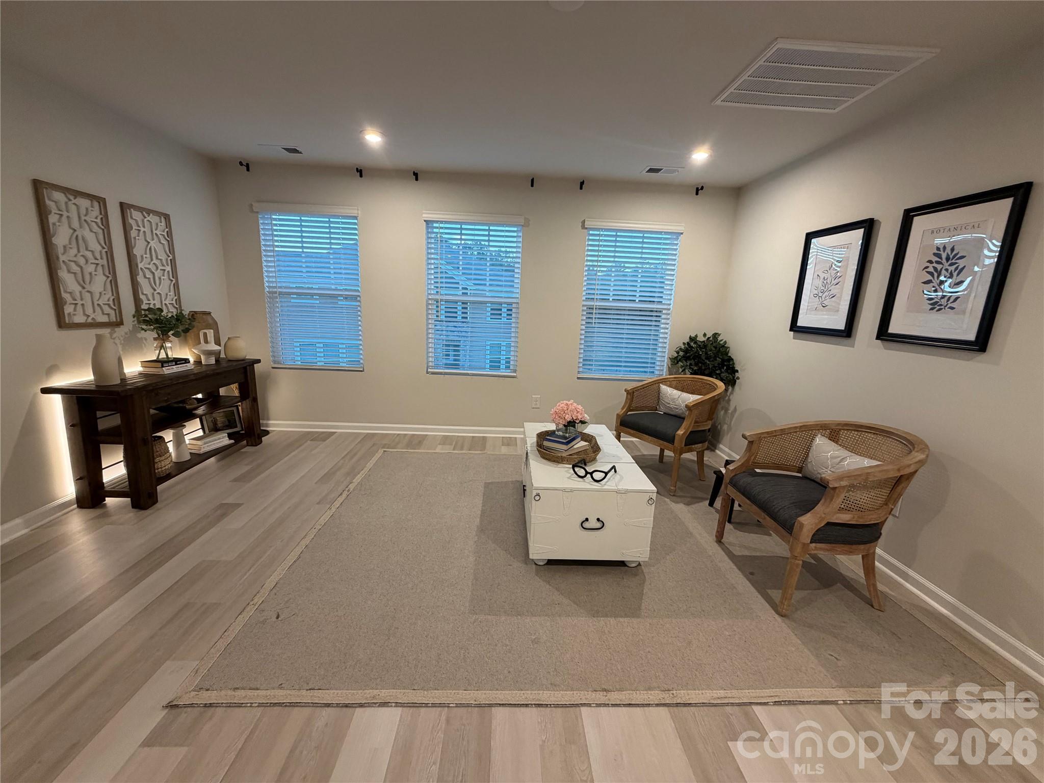 14618 Tamarack Drive — Charlotte