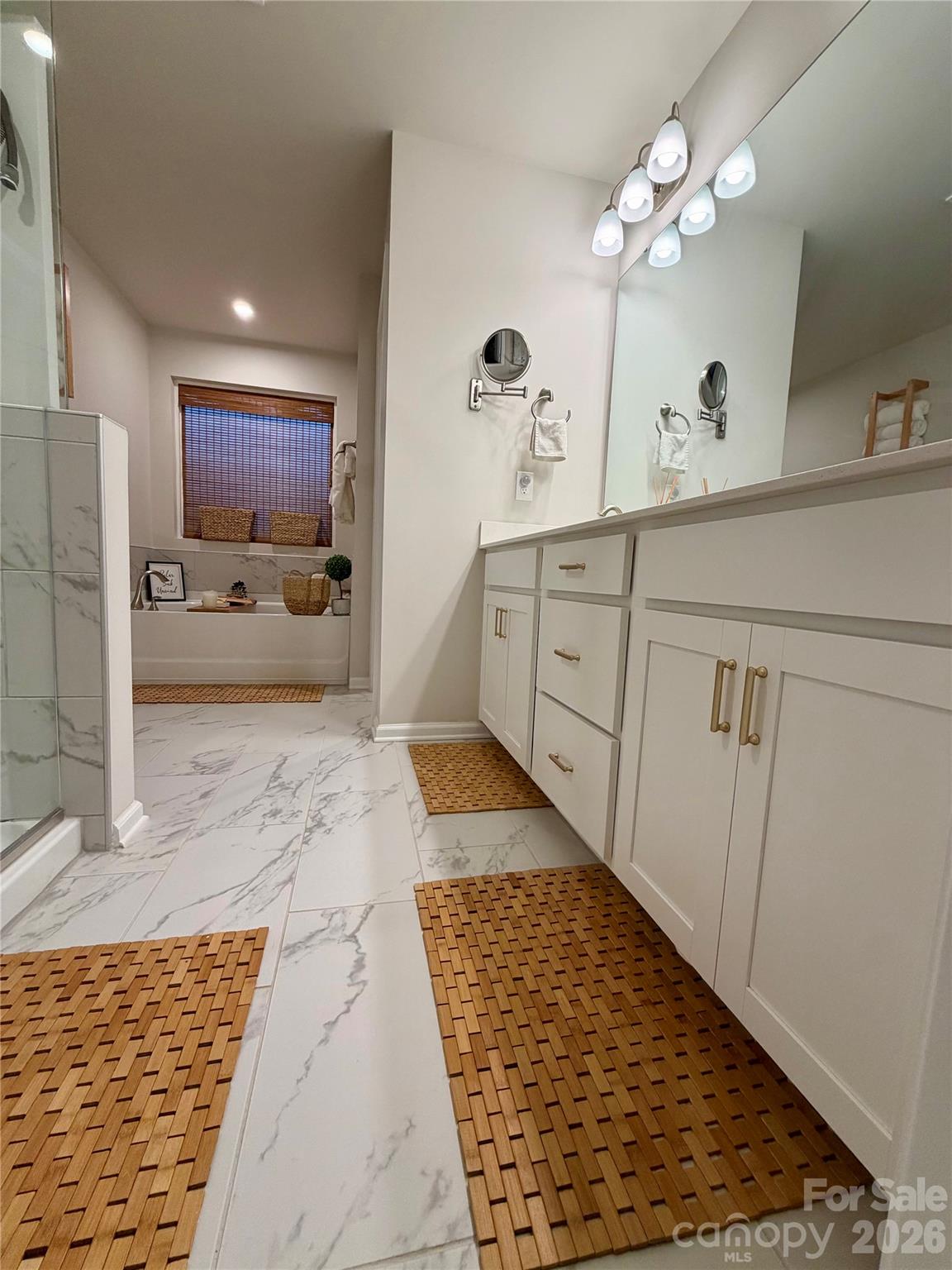 14618 Tamarack Drive — Charlotte