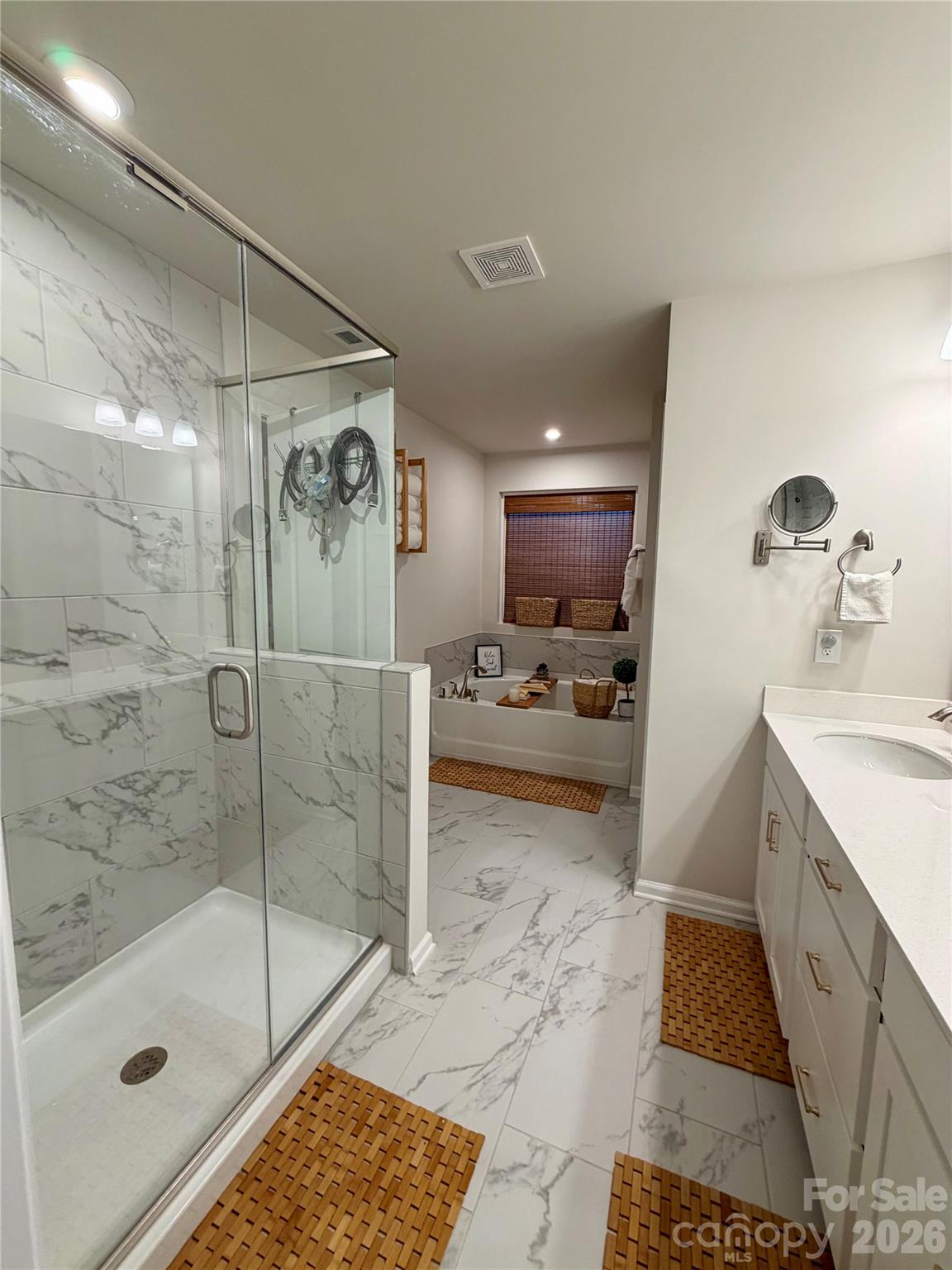 14618 Tamarack Drive — Charlotte
