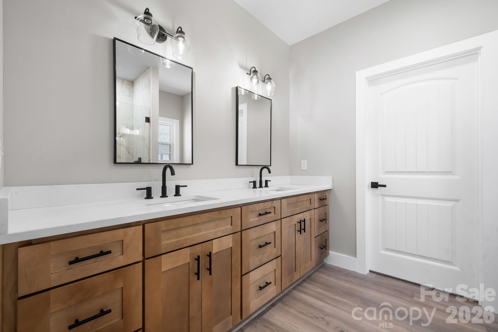 921 Overlook Drive SW — Lenoir