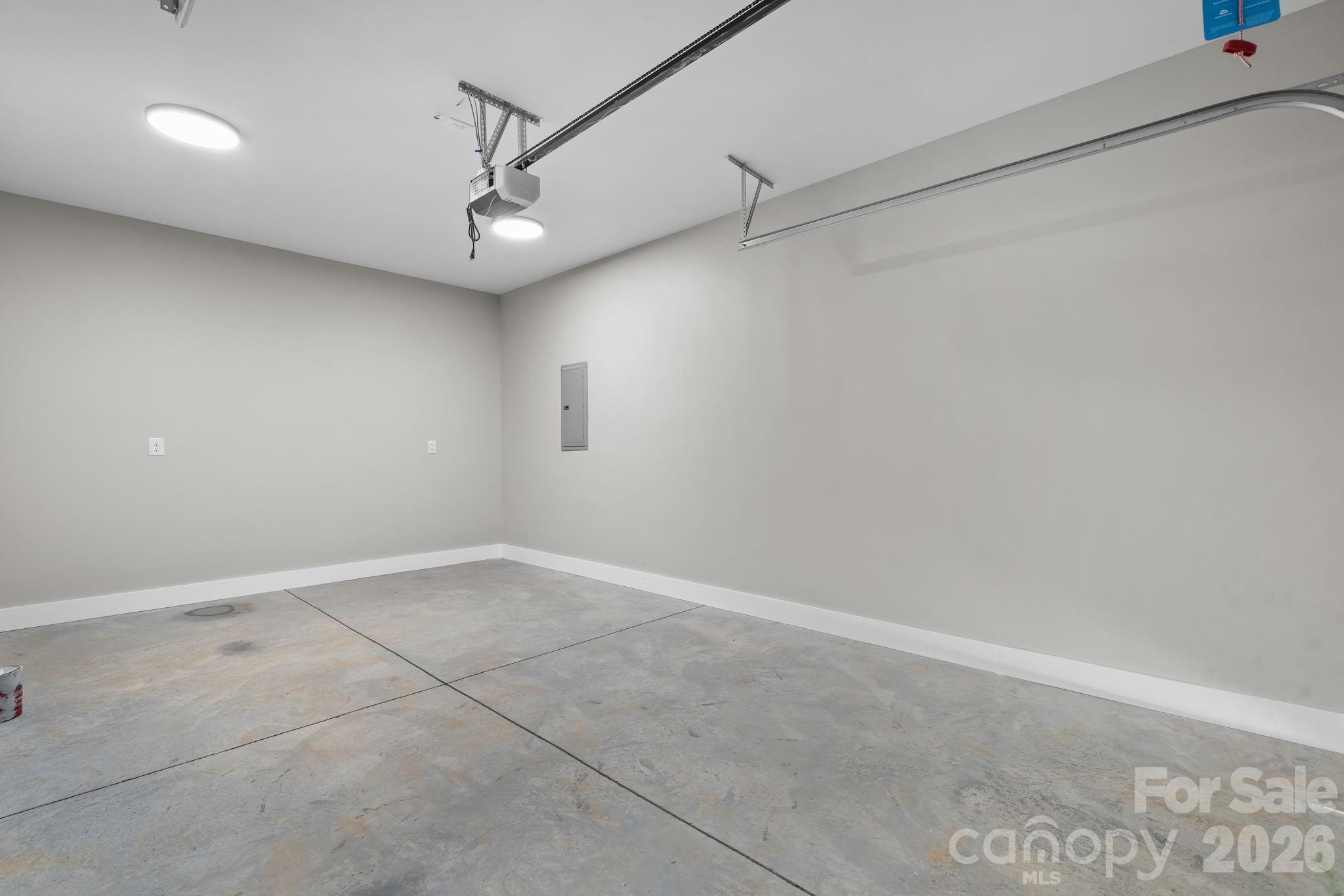 921 Overlook Drive SW — Lenoir