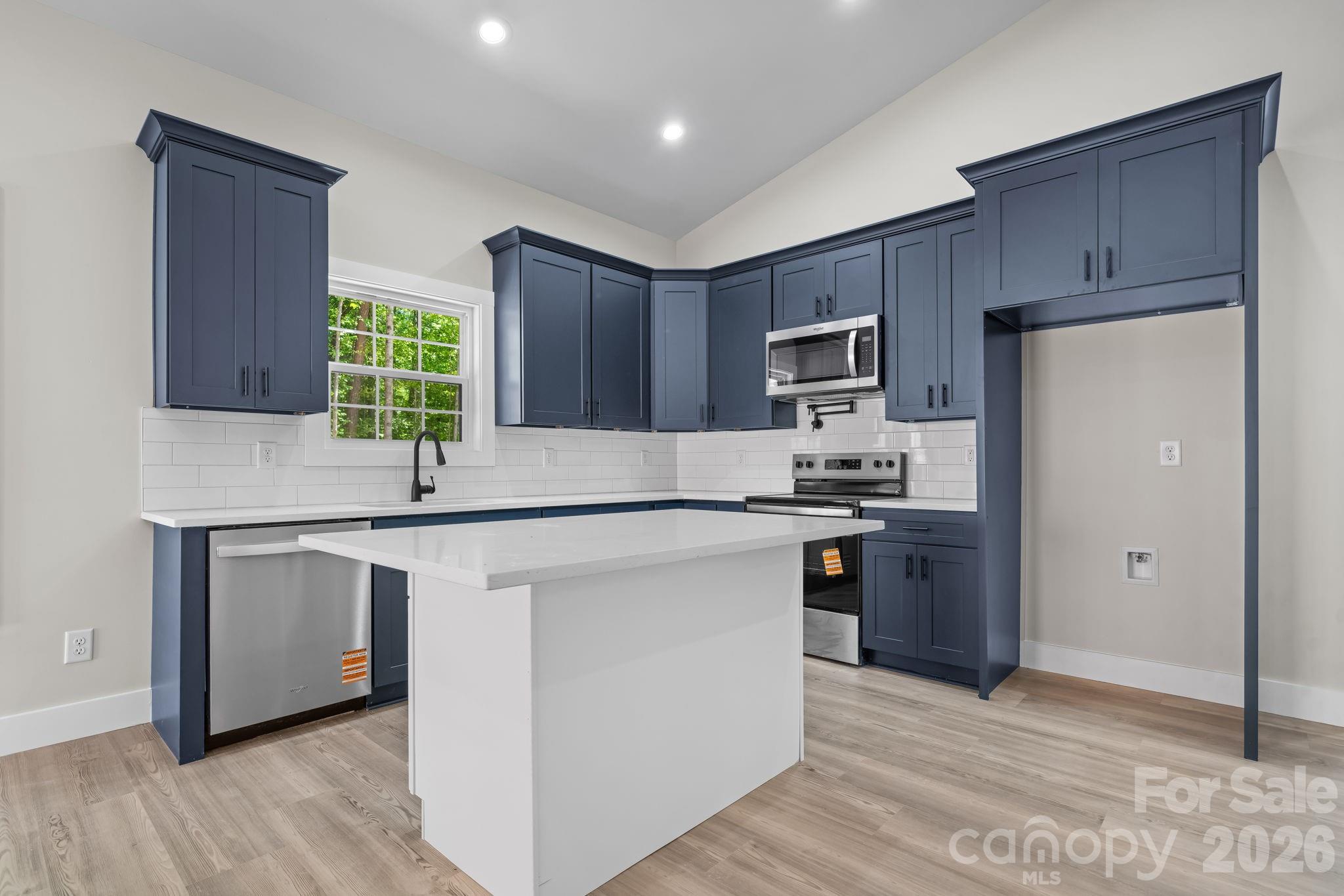 921 Overlook Drive SW — Lenoir