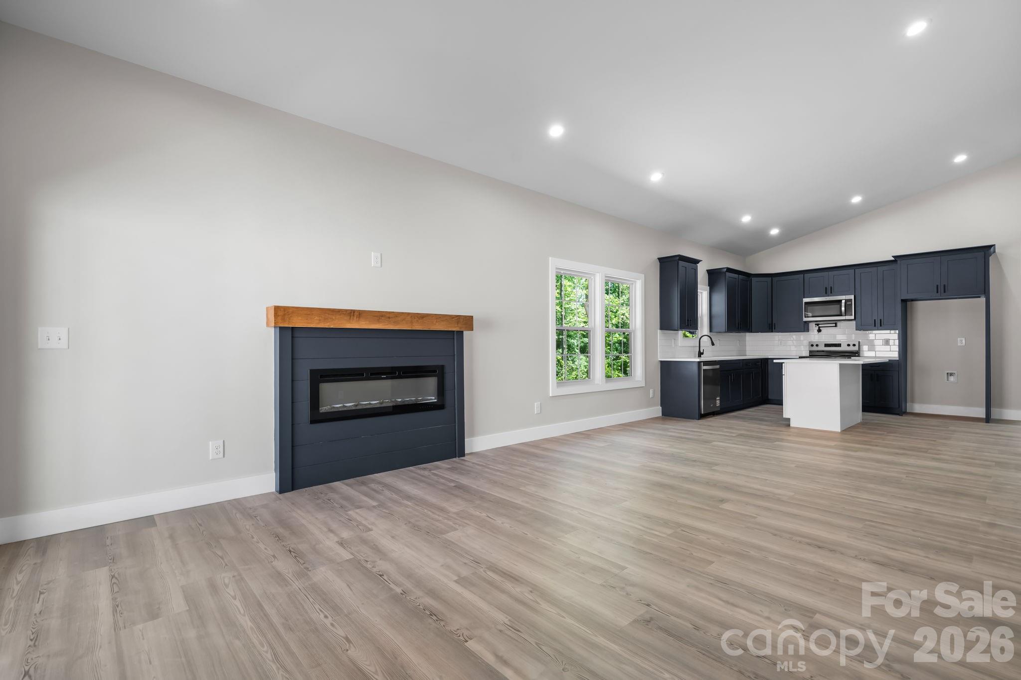 921 Overlook Drive SW — Lenoir
