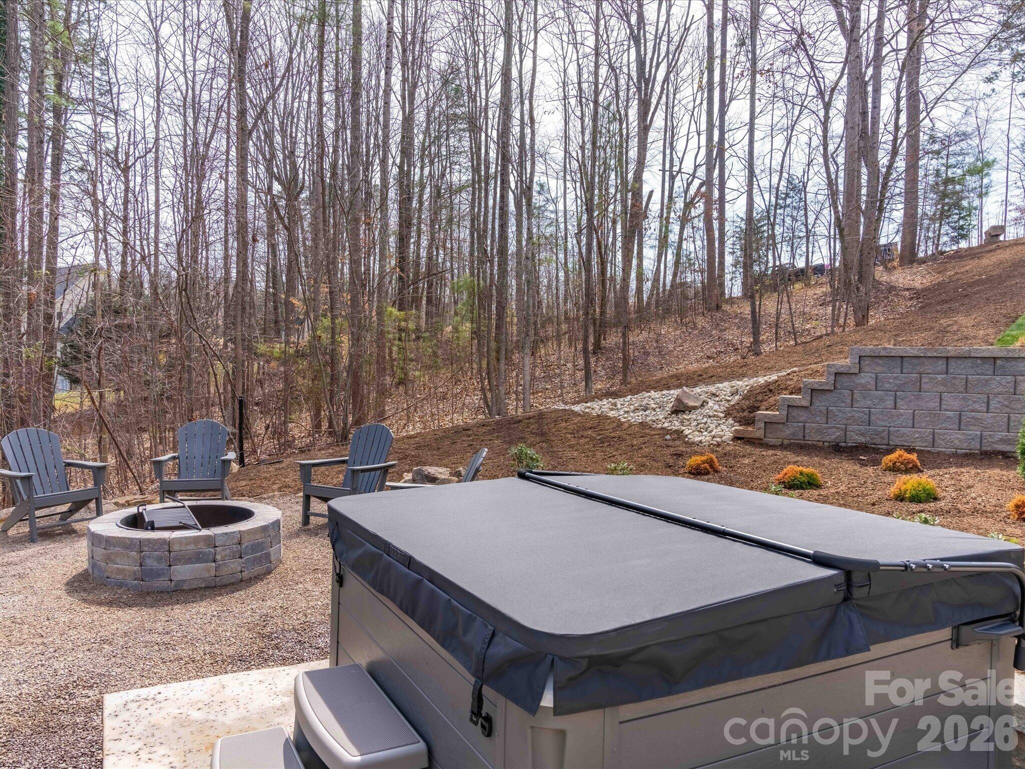 562 Normandy Road — Mooresville