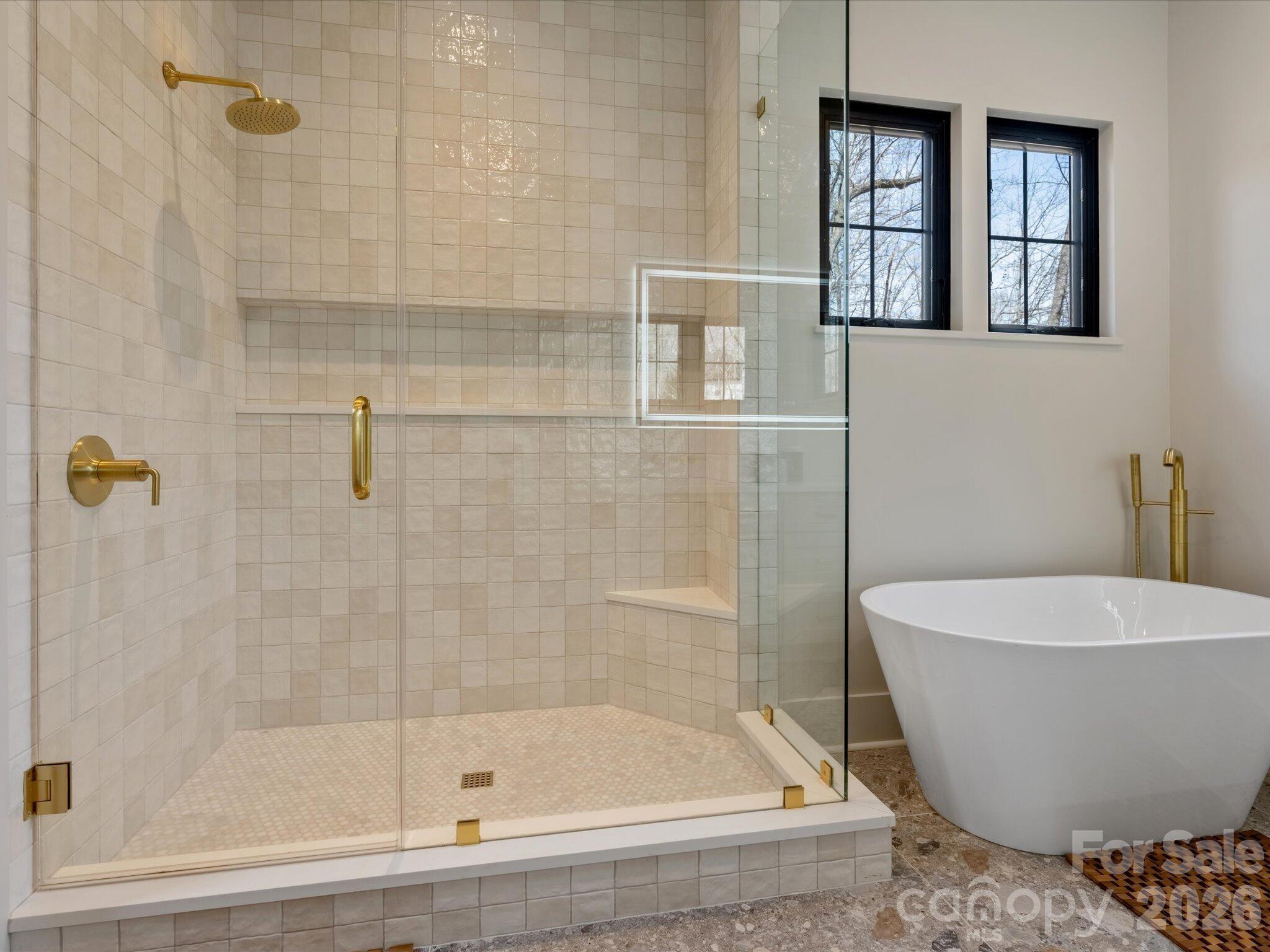 562 Normandy Road — Mooresville
