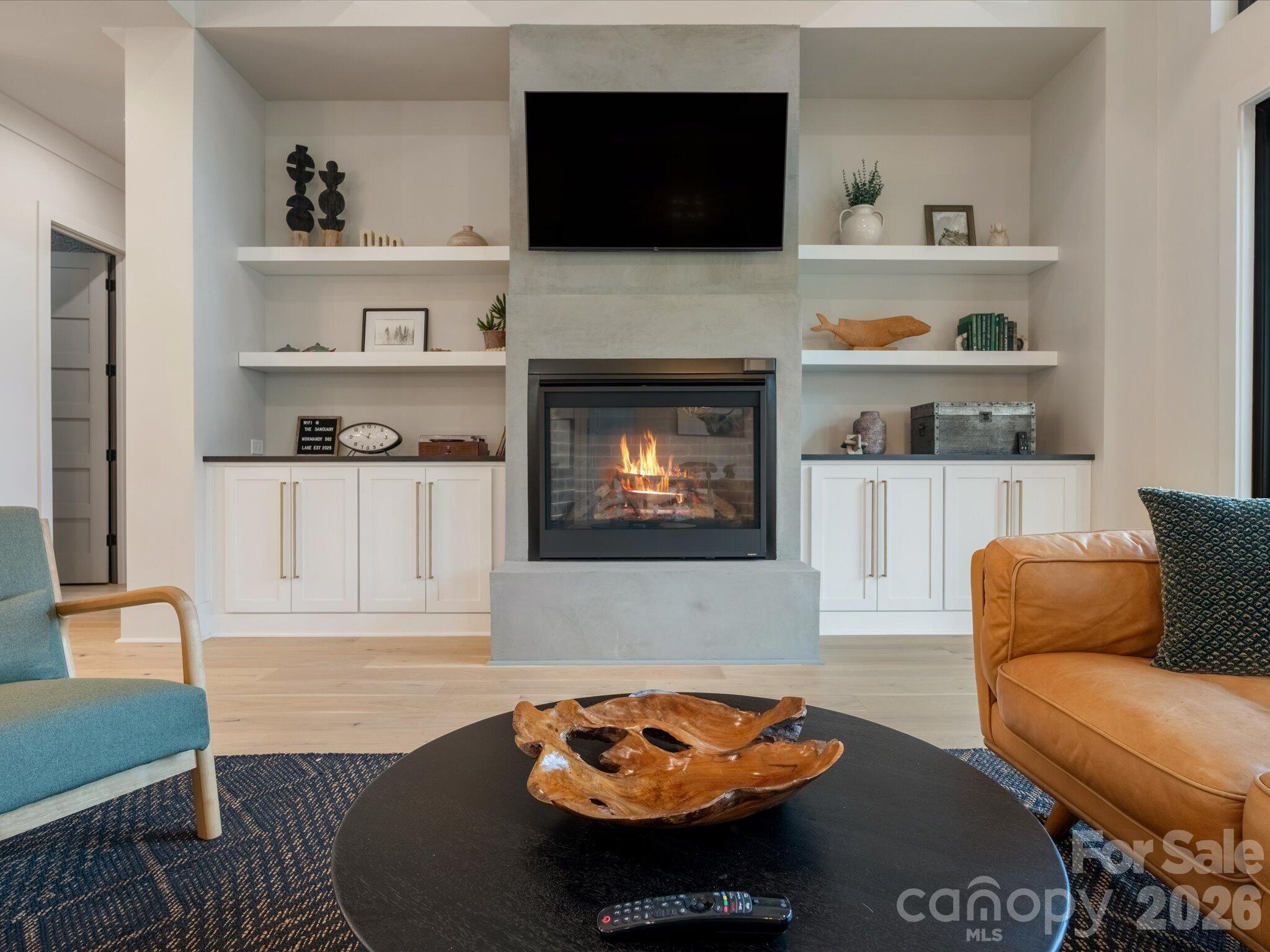 562 Normandy Road — Mooresville