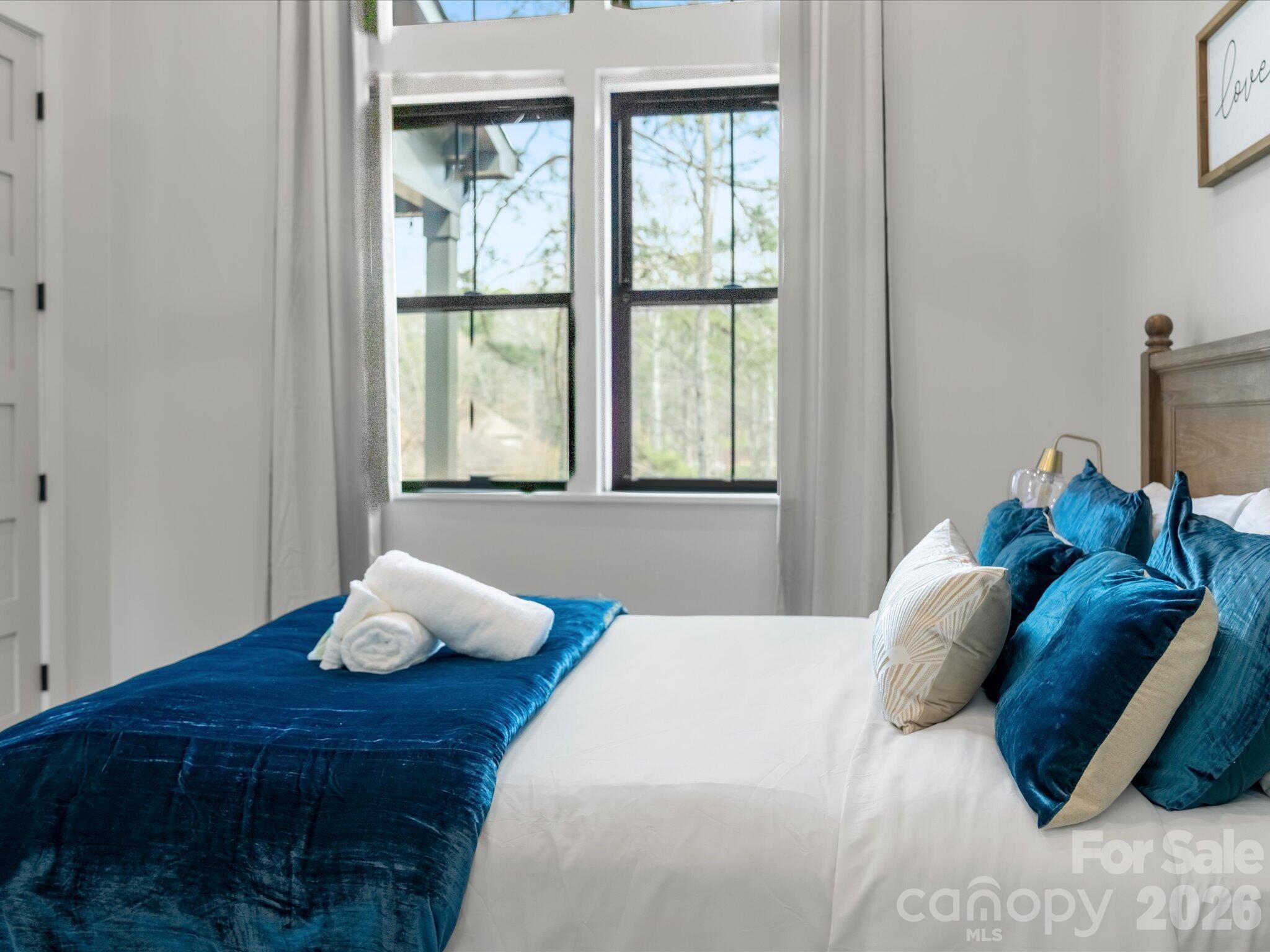 562 Normandy Road — Mooresville