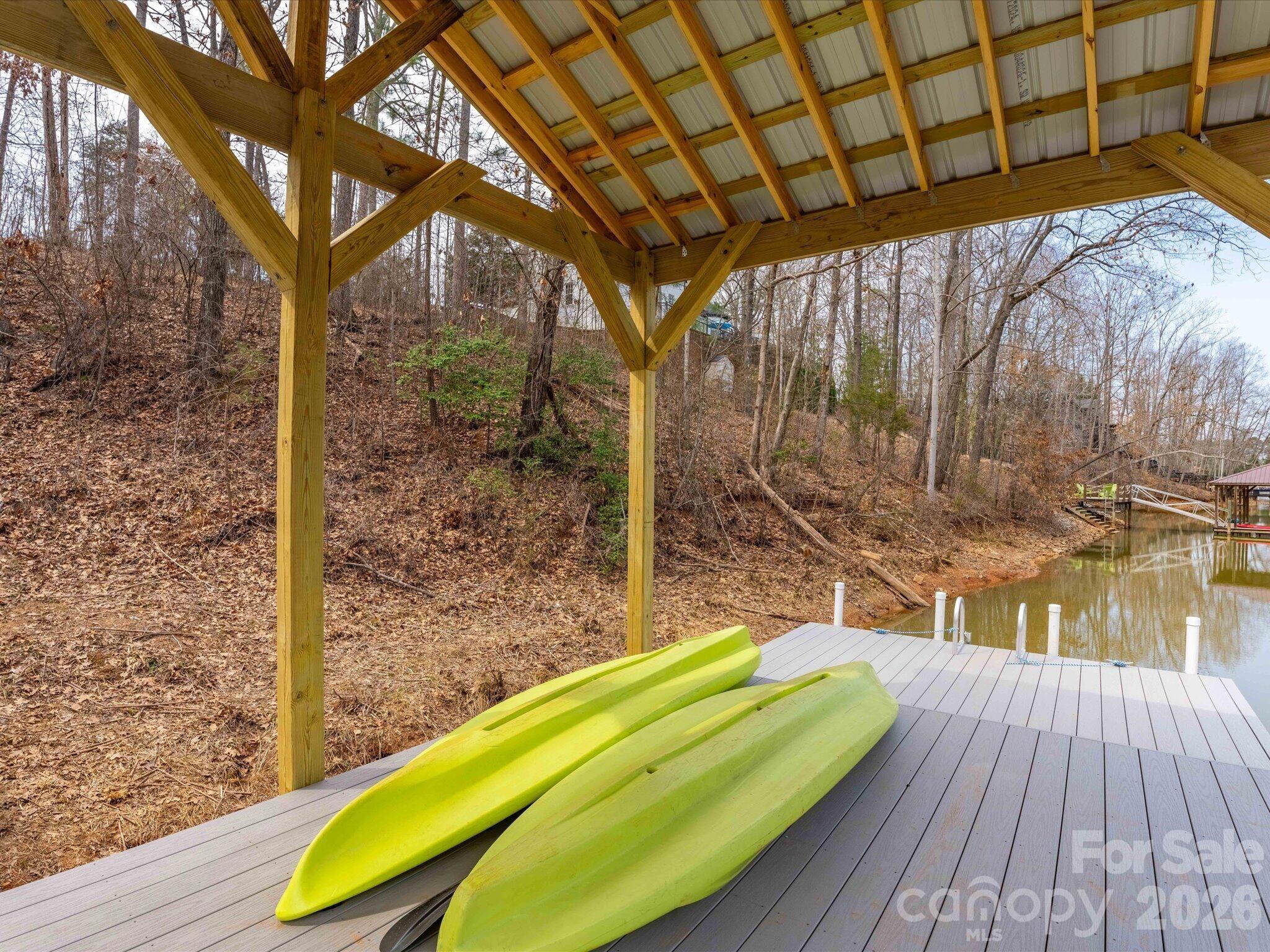 562 Normandy Road — Mooresville