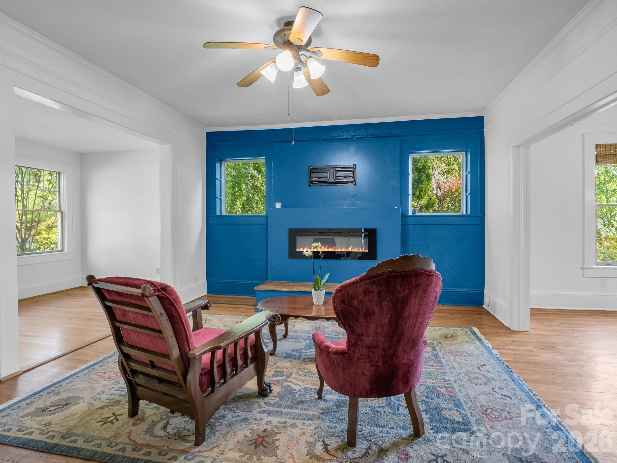 1534 Kensington Road — Hendersonville