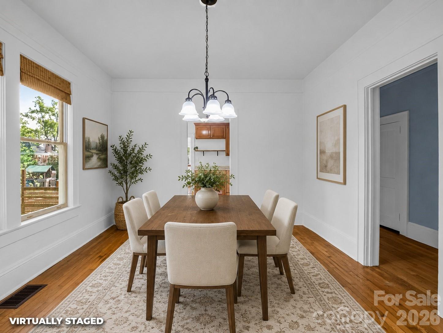 1534 Kensington Road — Hendersonville